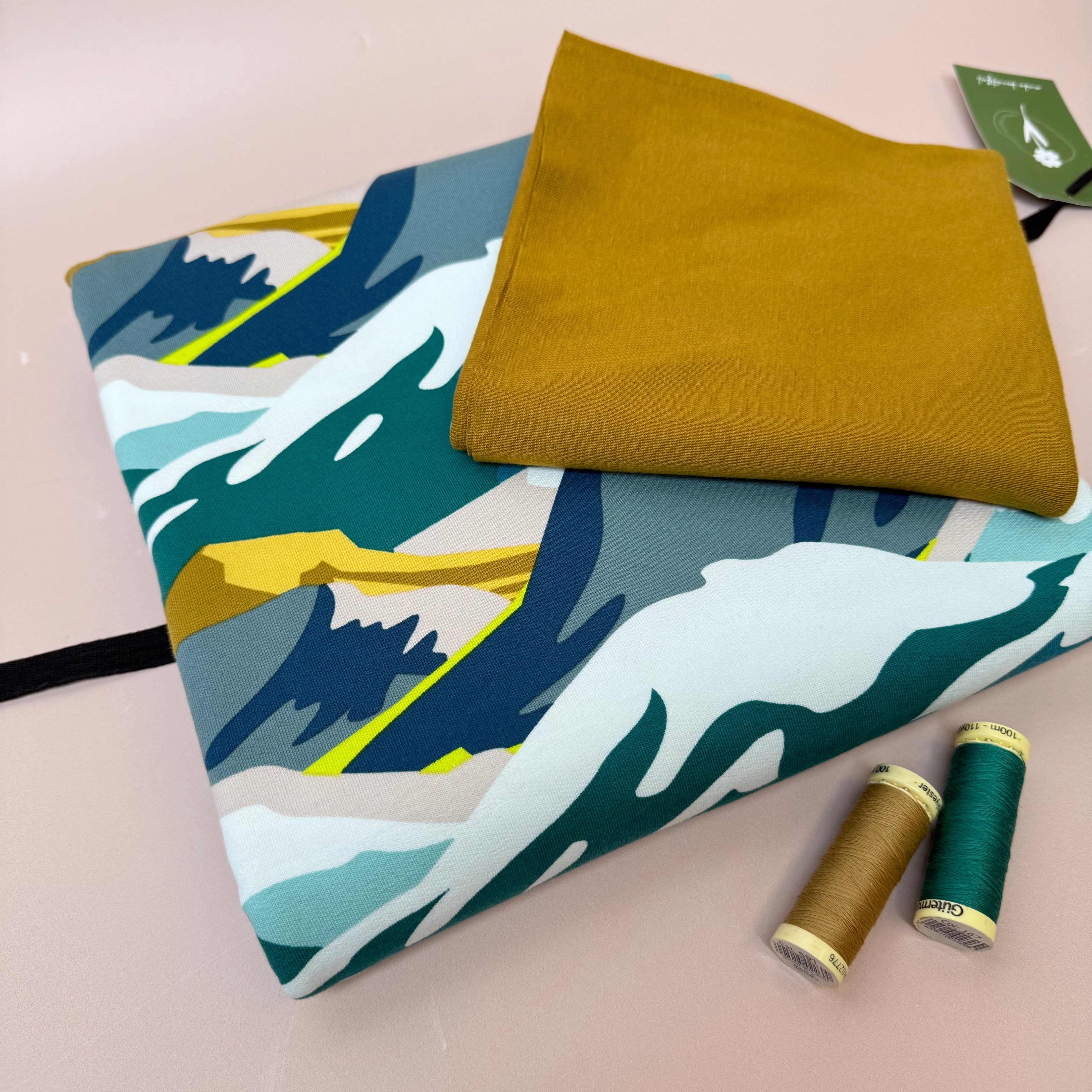 Colour Bundles - Mountains Cotton Sweatshirt & Ribbing