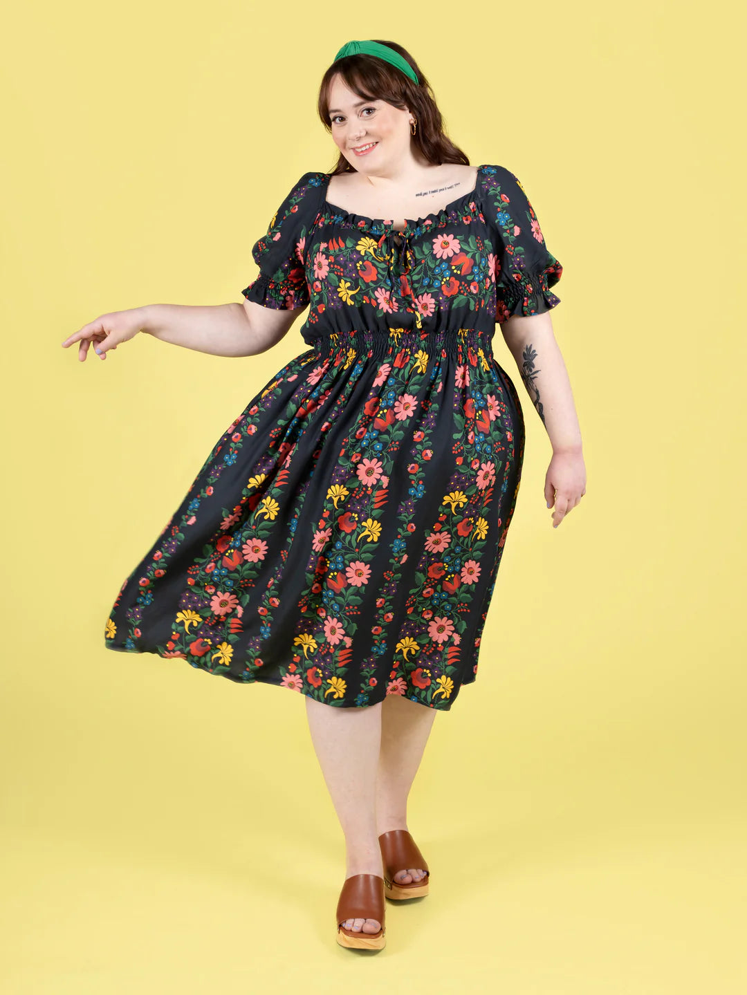Tilly and the Buttons - Mabel Dress and Blouse Sewing Pattern (6-34)
