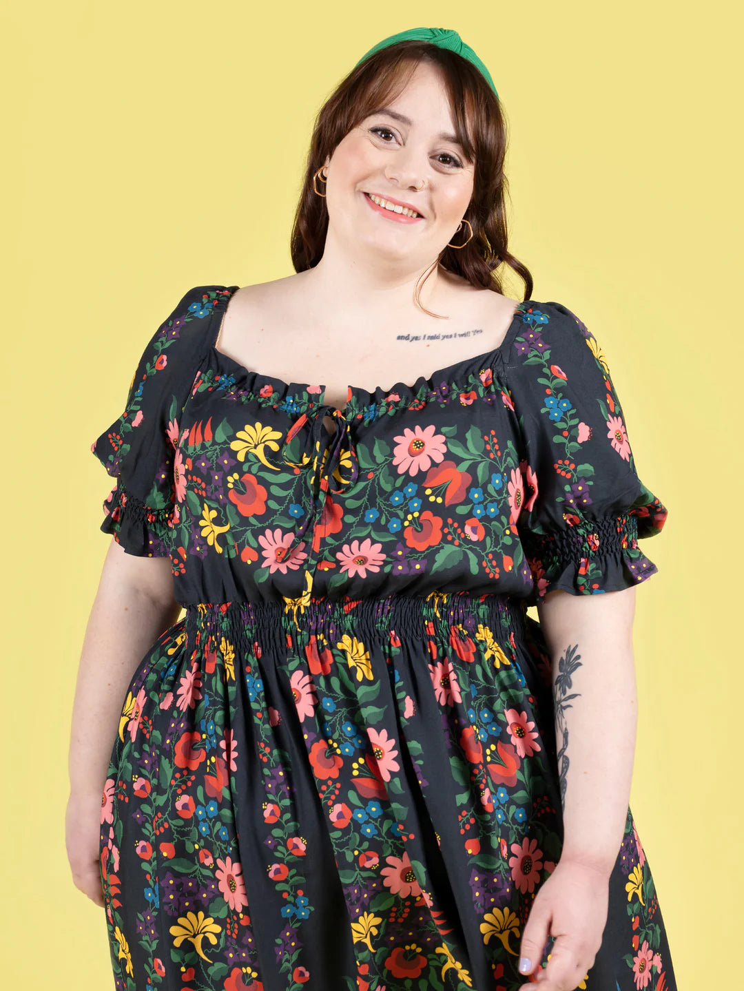 Tilly and the Buttons - Mabel Dress and Blouse Sewing Pattern (6-34)