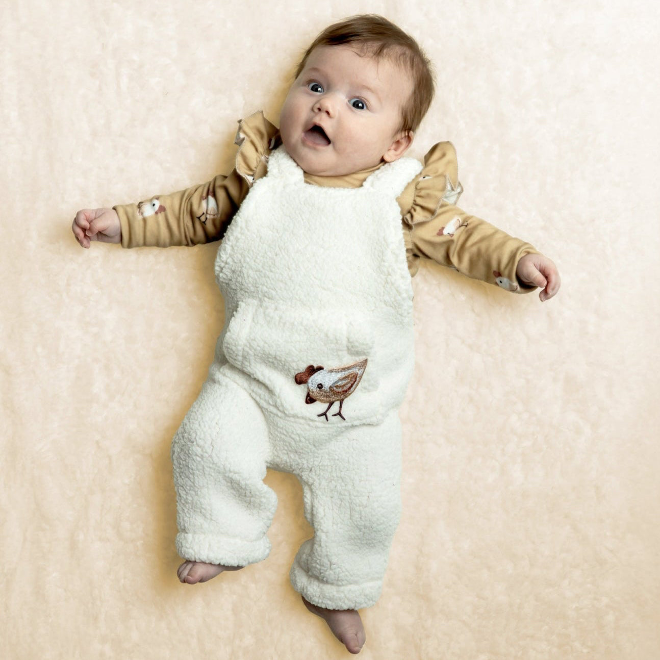 Soft Curly Fur Fabric in Off-White