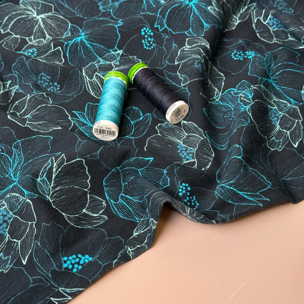 Danish Design - Glowing Flowers Cotton Jersey