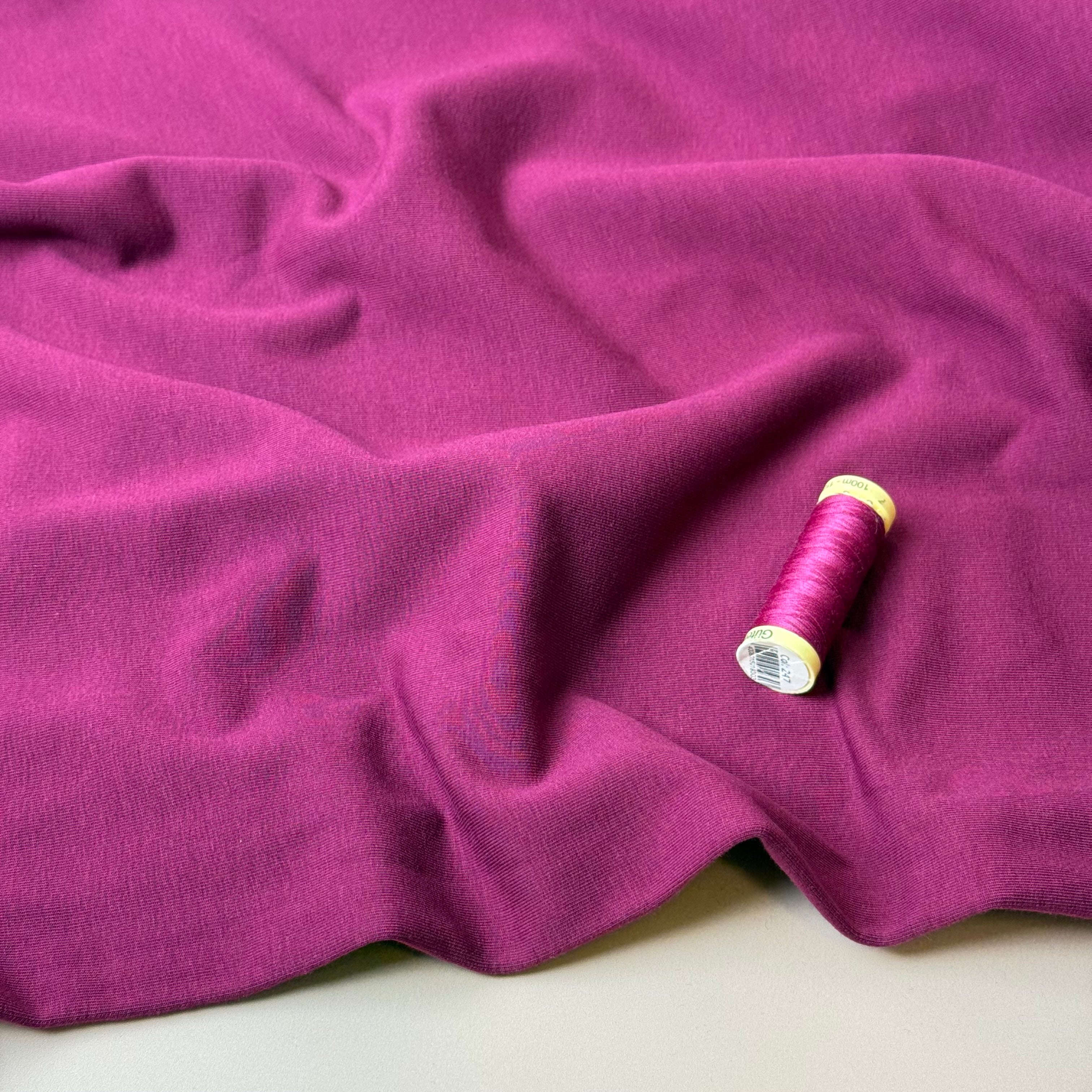 Brushed Cotton Sweat-shirting in Magenta