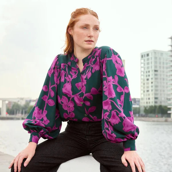 Atelier Jupe - Fuchsia Flowers Viscose Fabric