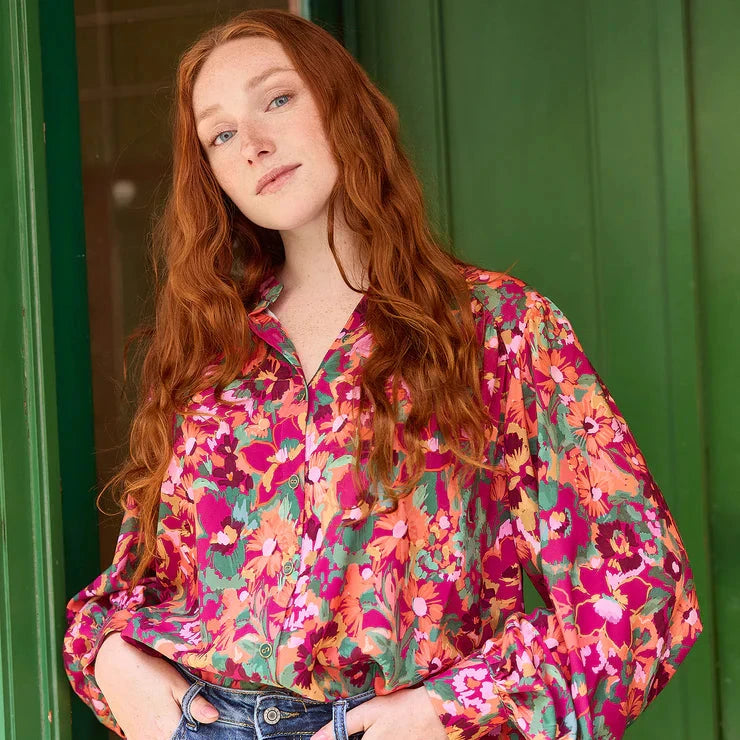 Atelier Jupe - Fuchsia & Green Flowers Viscose Fabric