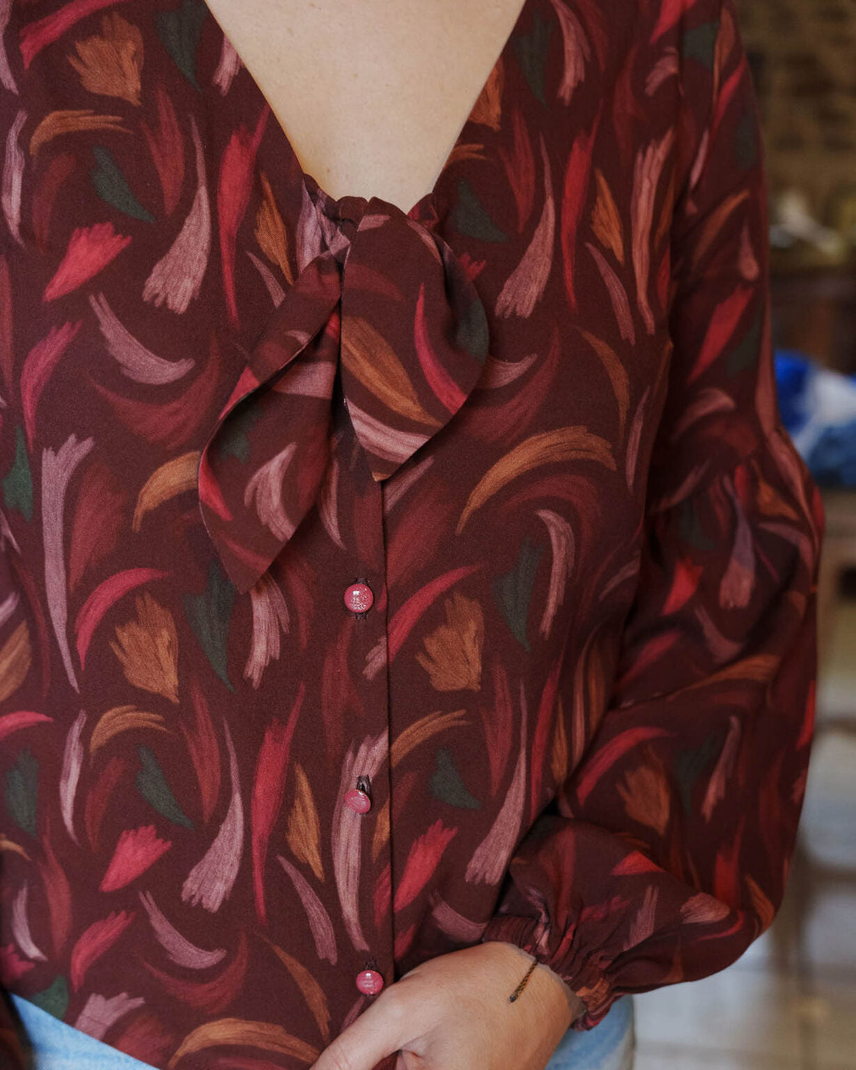 Lise Tailor - Frisson Viscose Fabric with LENZING™ ECOVERO™ fibres