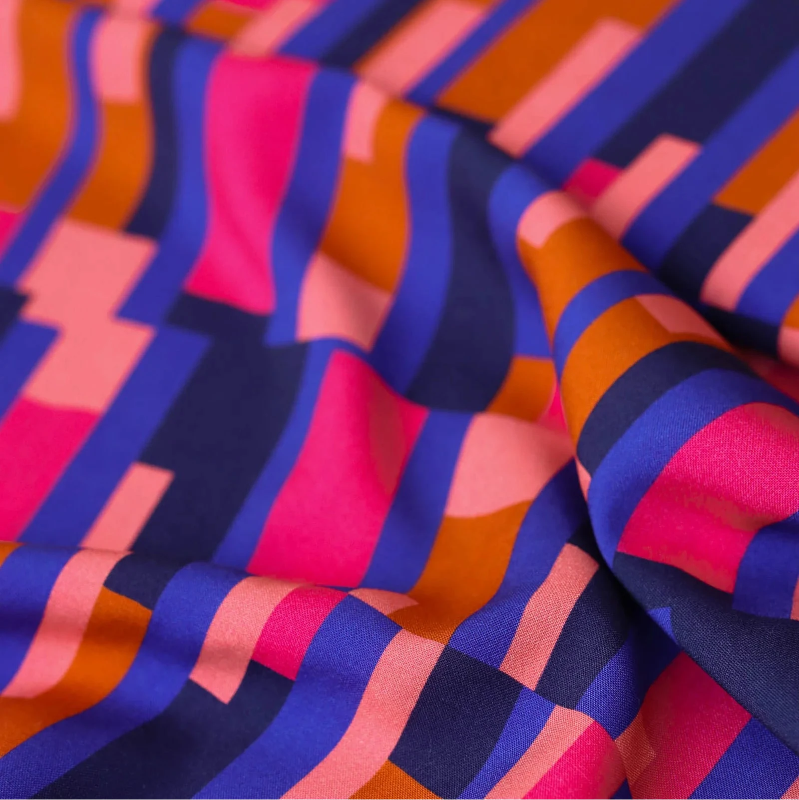 Lise Tailor - Bookline Viscose Fabric with LENZING™ ECOVERO™ fibres