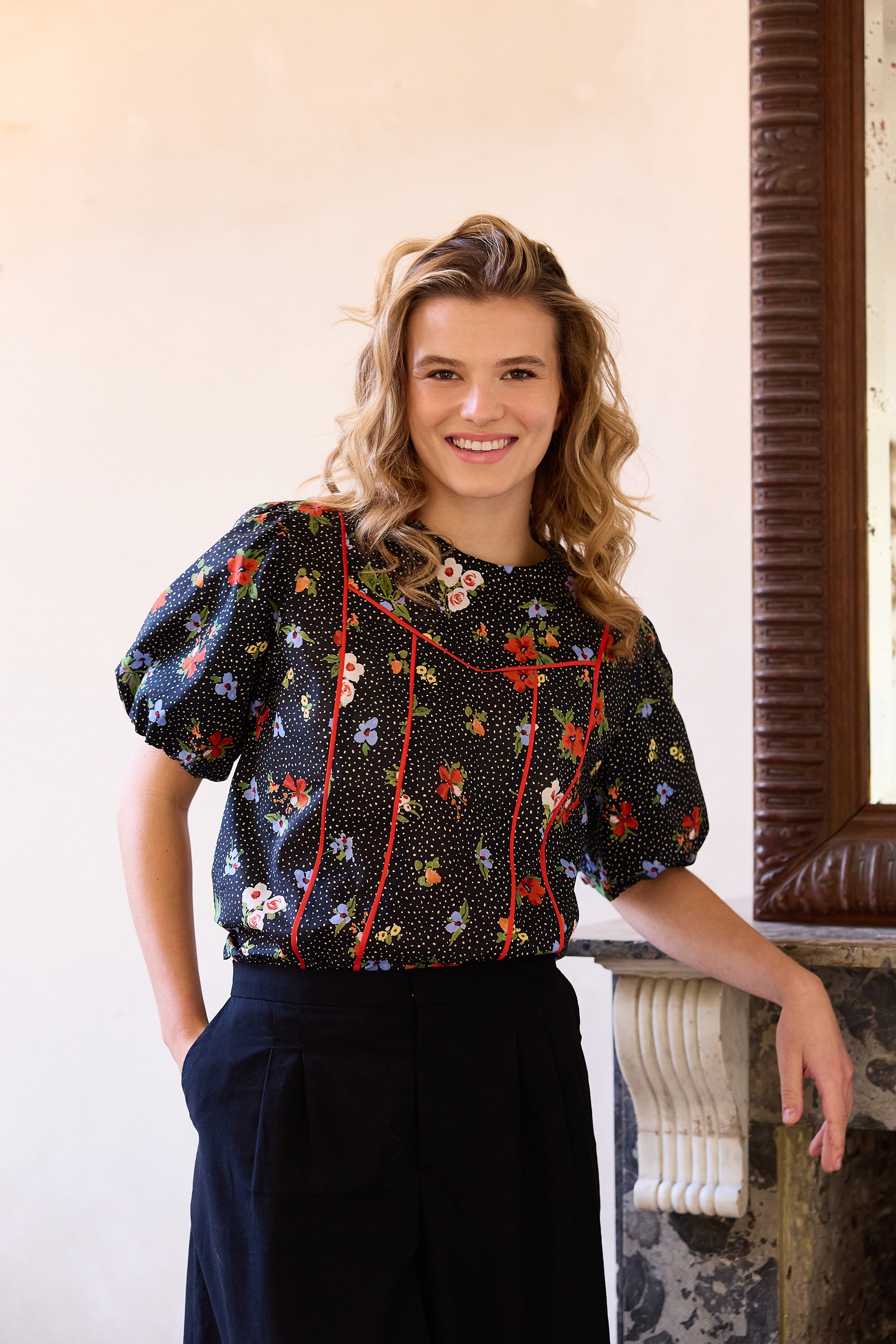 Atelier Jupe - Dots & Flowers on Black Cotton Fabric