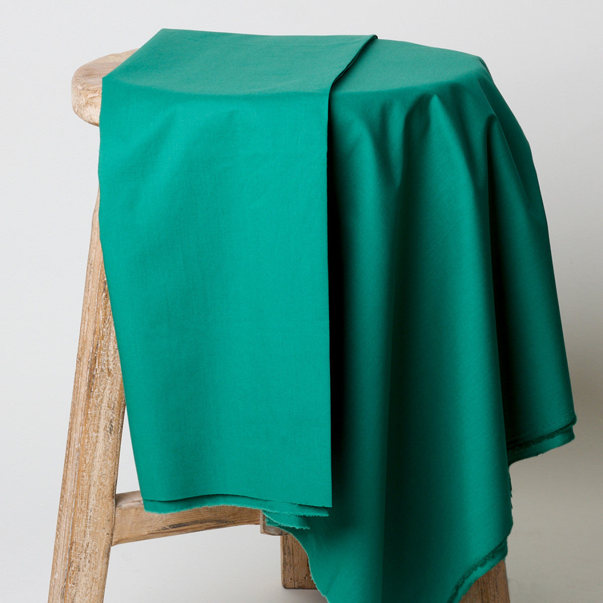 Atelier Brunette - Juicy Green Cotton Poplin Fabric – Lamazi Fabrics