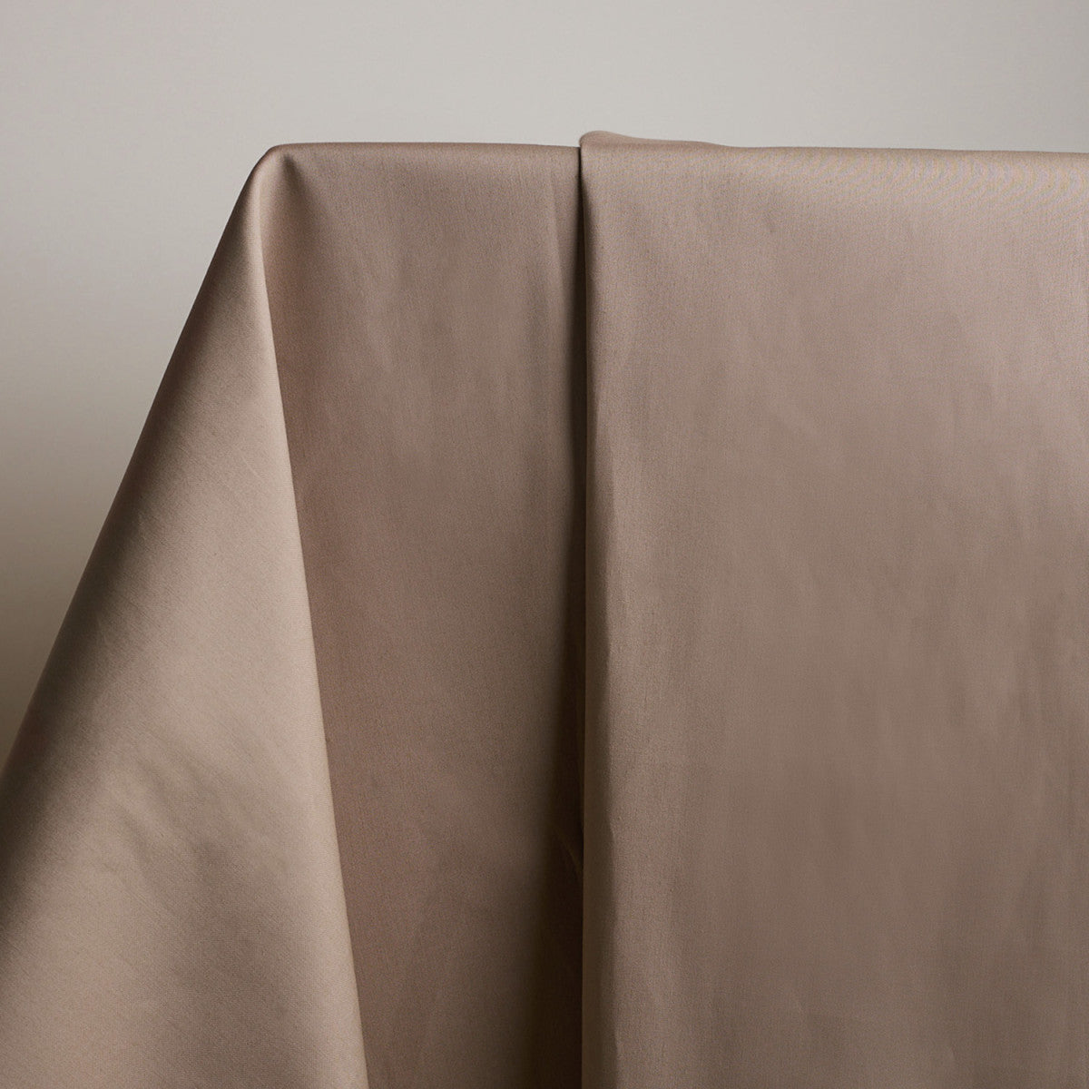 Atelier Brunette - Sandy Sand Water-Repellent Gabardine Fabric