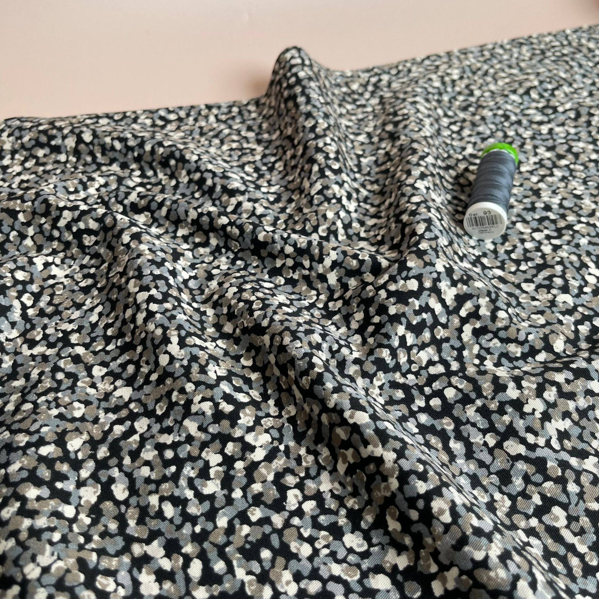 Rosella Mini Pebbles in Grey Viscose Twill with Stretch