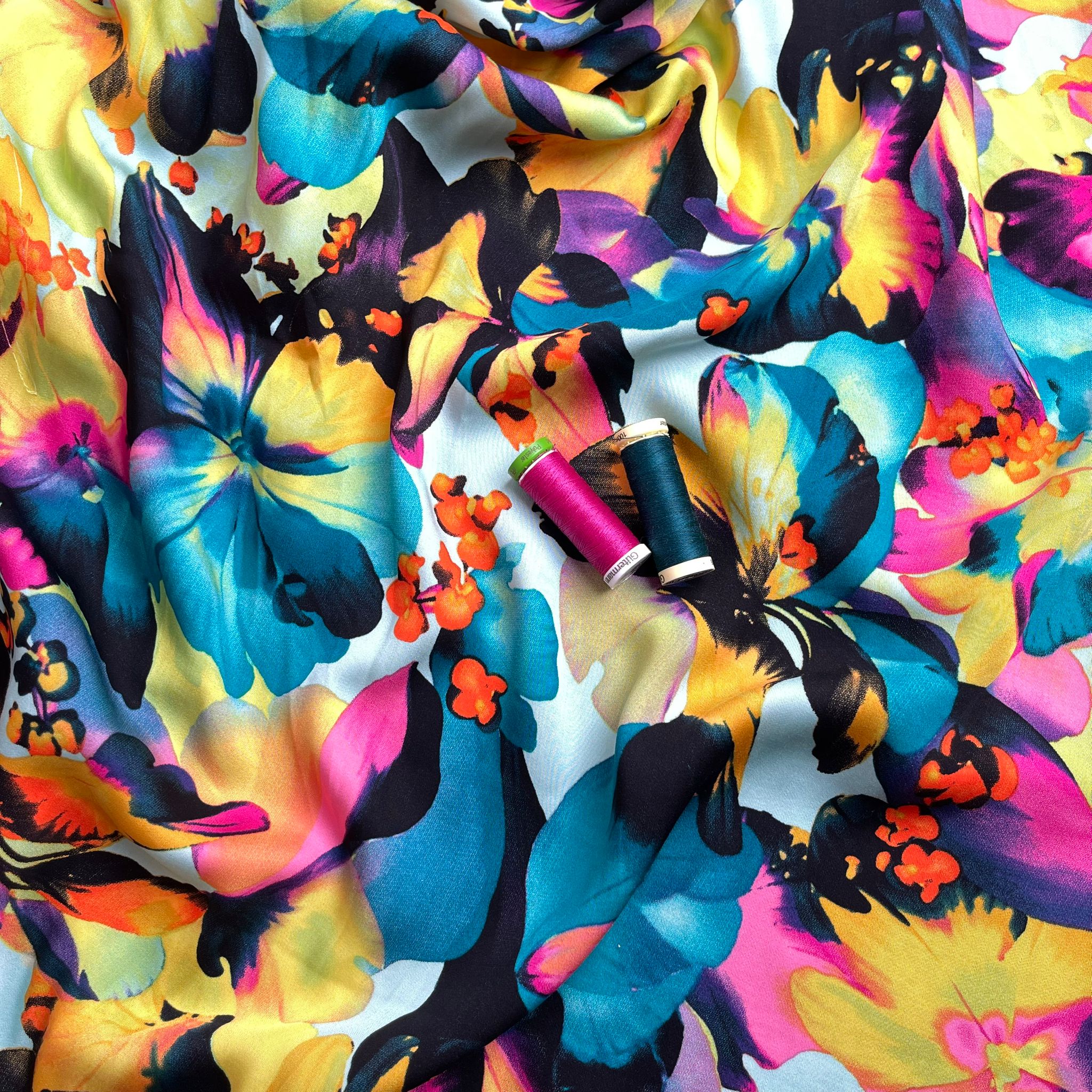 REMNANT 1.00 Metre - Vibrant Blooms in Turquoise and Pink Viscose Sateen Fabric