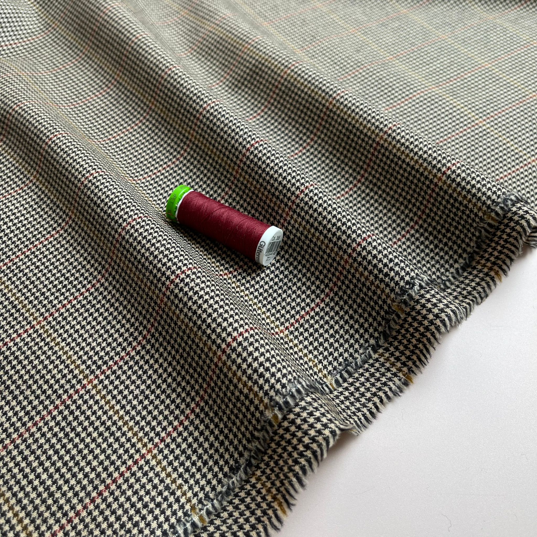 Deadstock Pure Wool Puppytooth Check Suiting Fabric