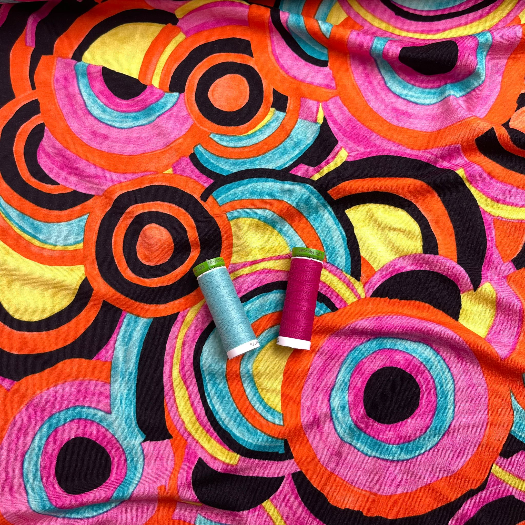 Irregular Circles in Fuchsia Viscose Jersey Fabric