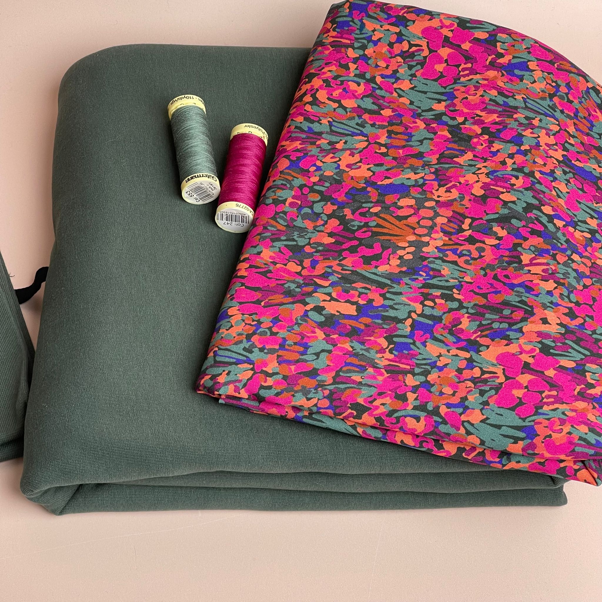 Make an Outfit Colour Bundle - Colourful Garden Dark Green ECOVERO Viscose & Sweatshirting with ribbing