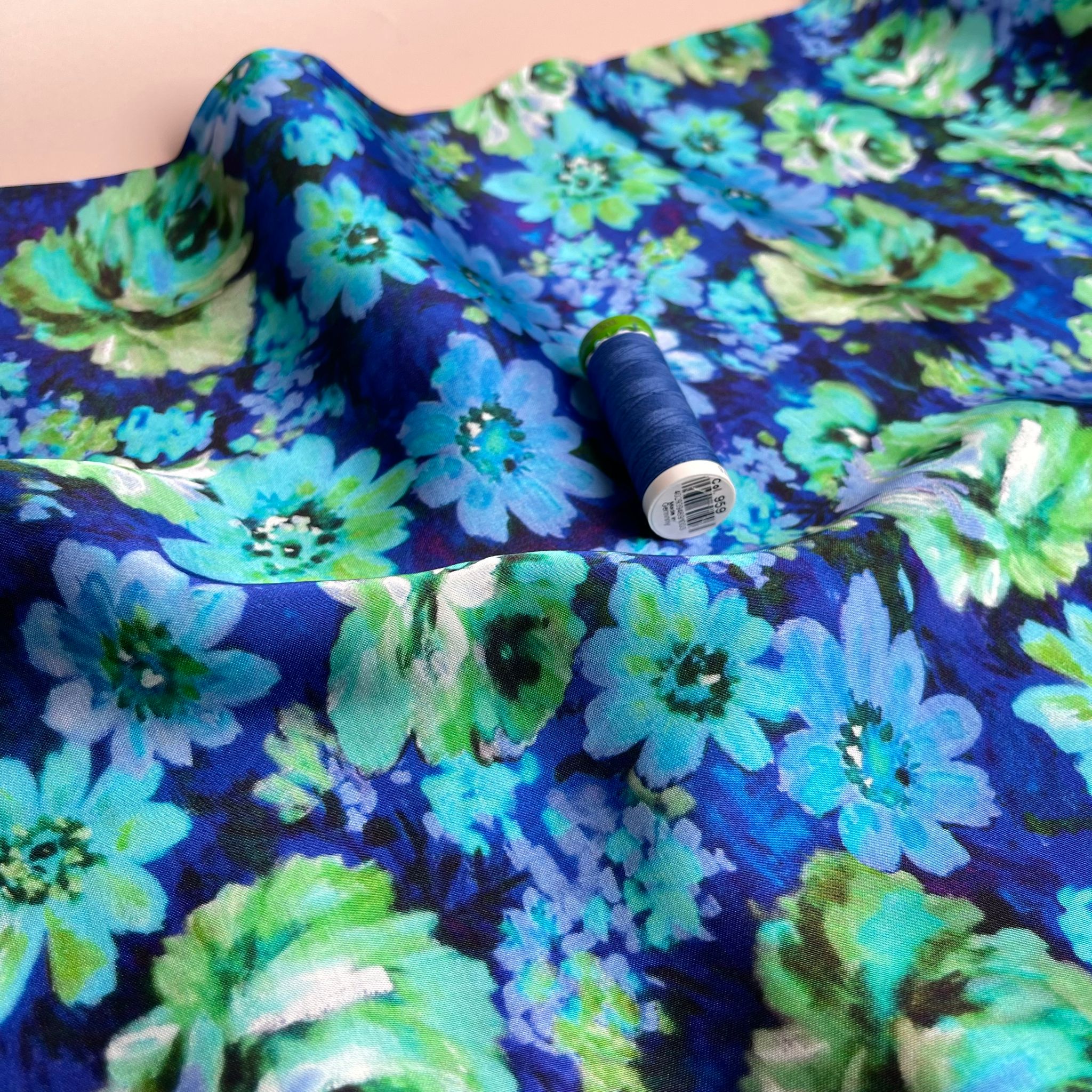 REMNANT 1.10 Metres - Vibrant Ocean Flowers Viscose Sateen Fabric