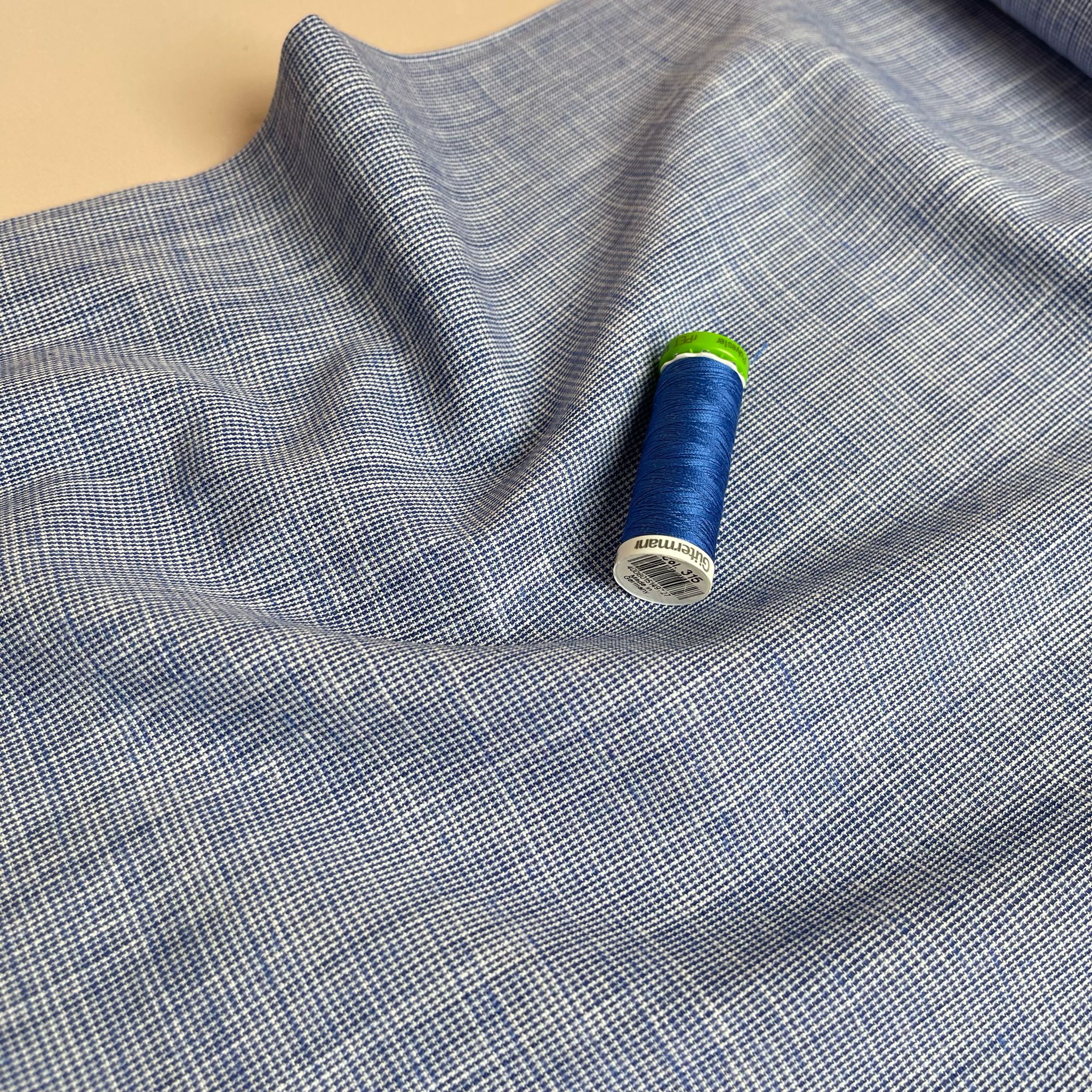 REMNANT 0.84 Metres - Yarn Dyed Blue Puppytooth Weave Cotton Fabric