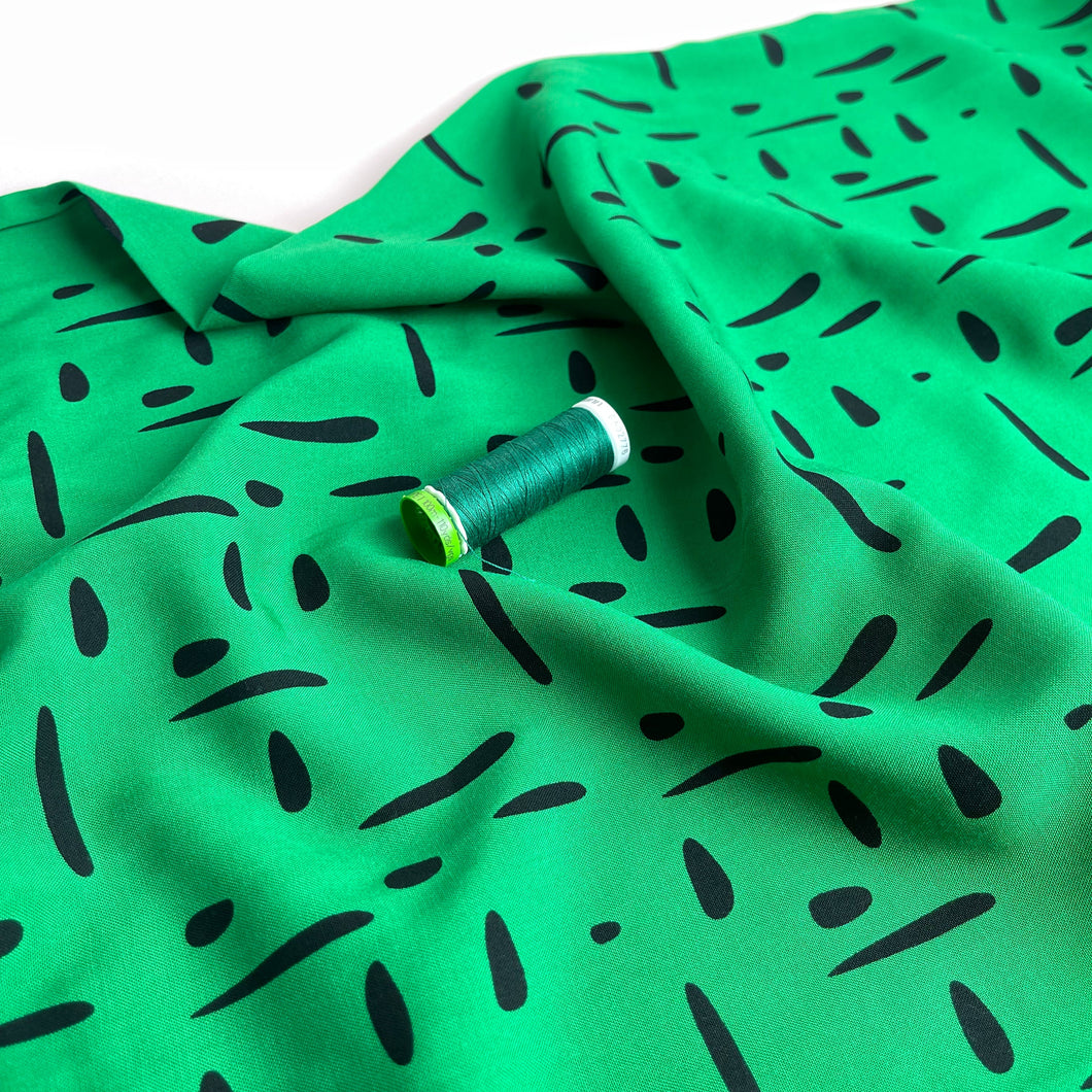 REMNANT 2.51 Metres - Fibre Mood Dashes and Dots Green ECOVERO™ Viscose