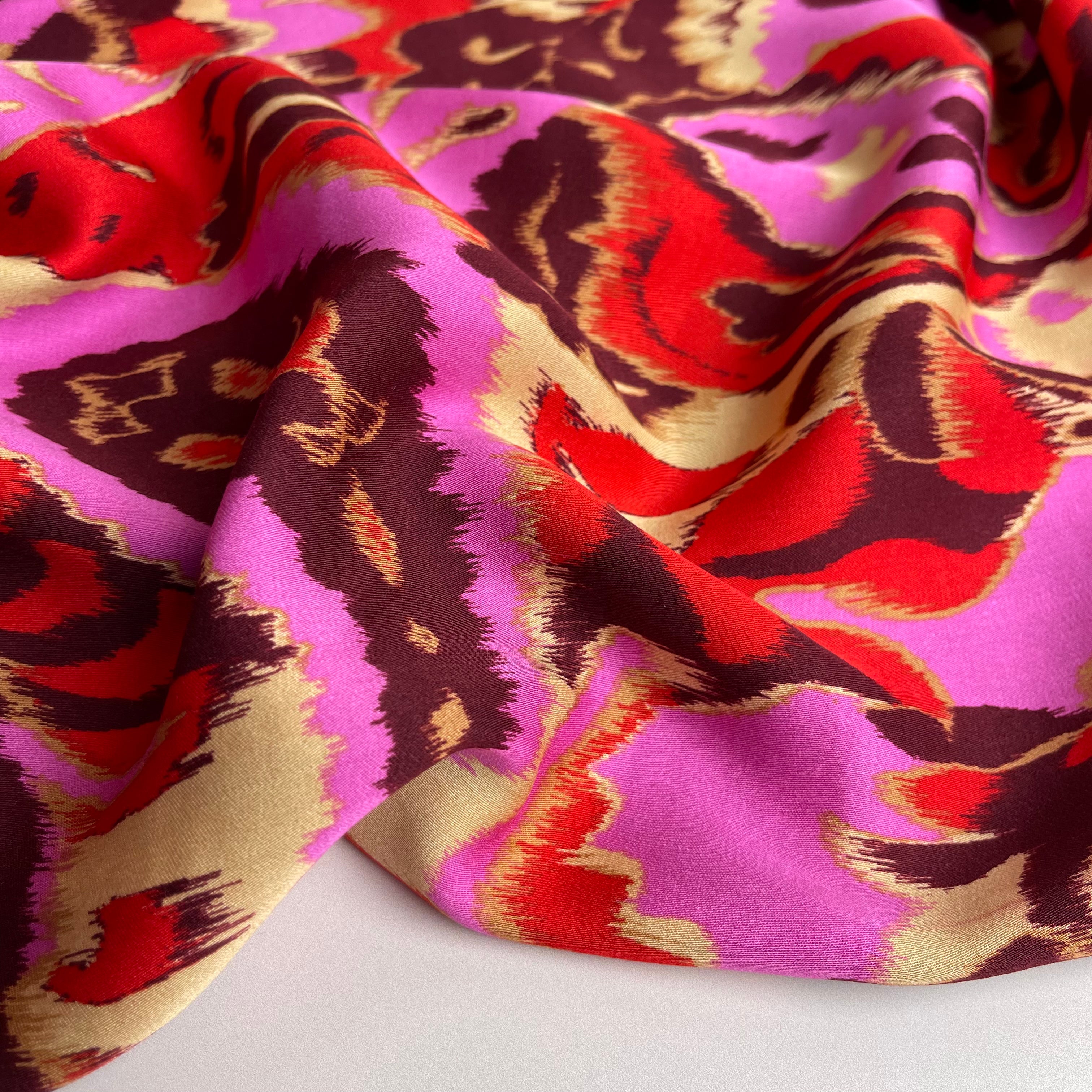 REMNANT 0.79 Metre - Hazy Paisley Pink and Red Viscose Sateen Fabric
