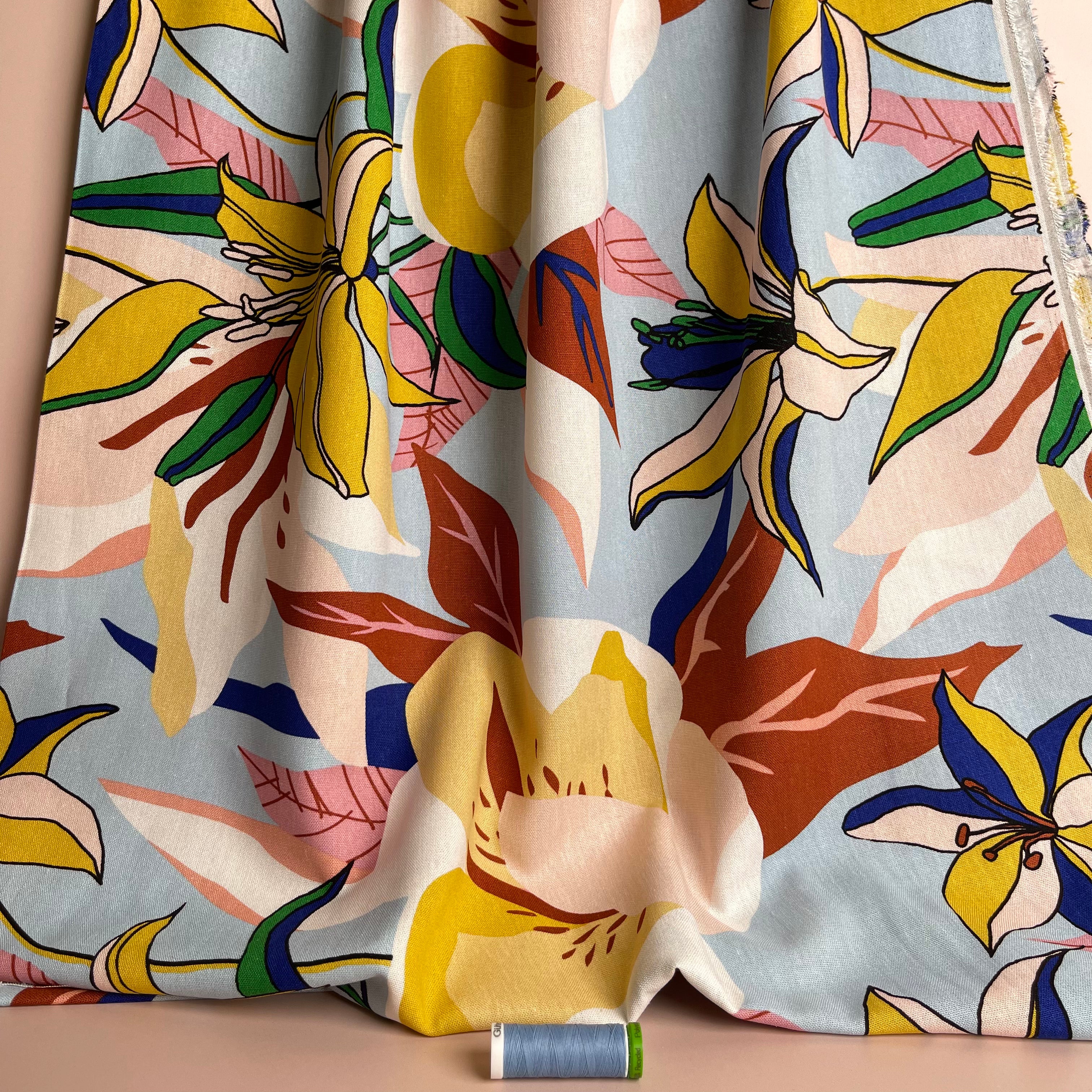 Fabric – Floral Viscose Lamazi Blend Bold Linen Fabrics