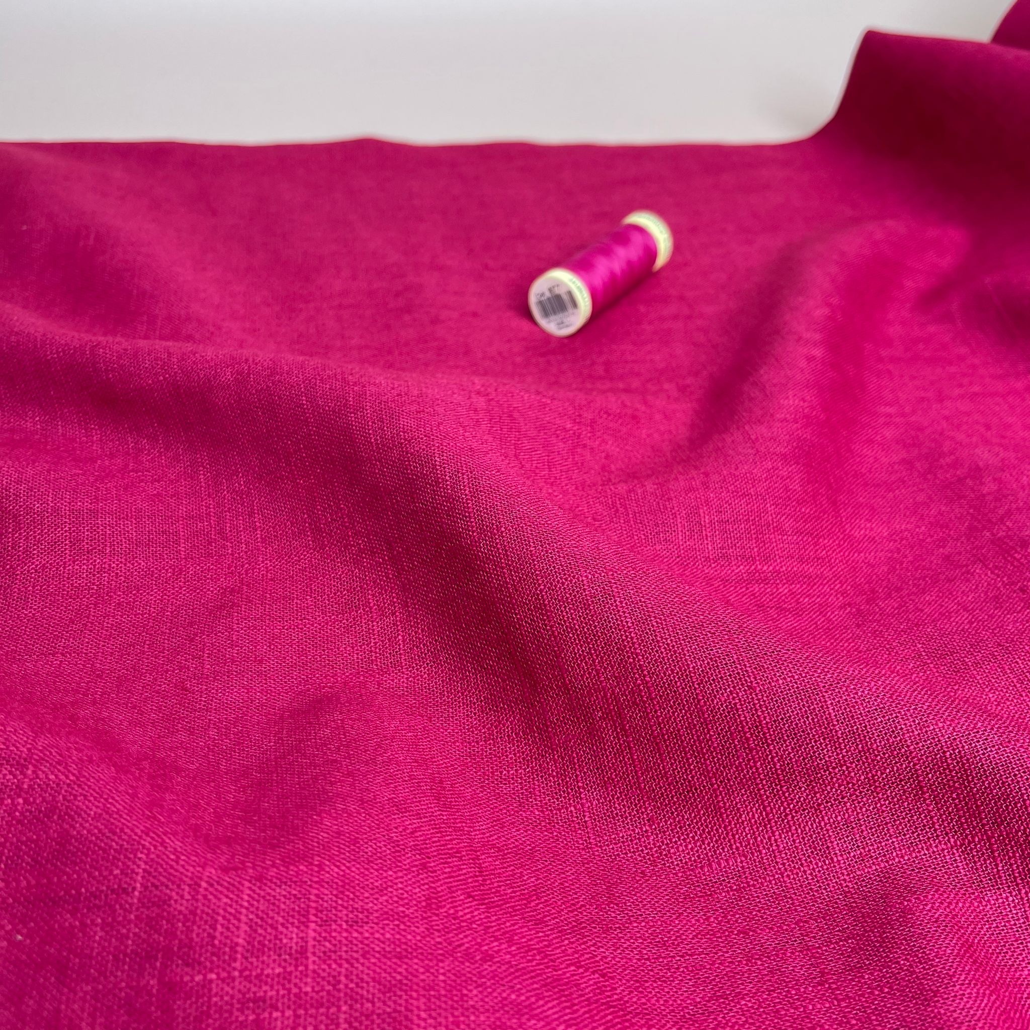 REMNANT 1.17 Metres - Breeze Fuchsia - Enzyme Washed Pure Linen Fabric