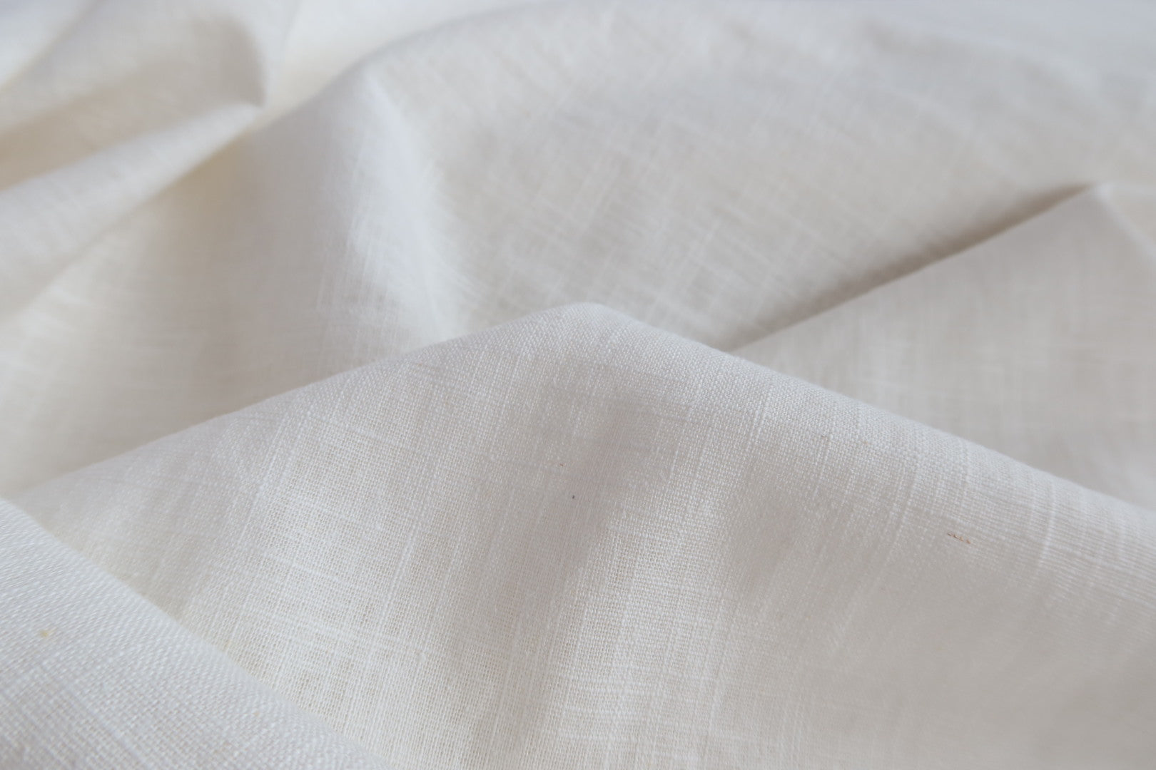 Breeze Ivory - Enzyme Washed Pure Linen Fabric