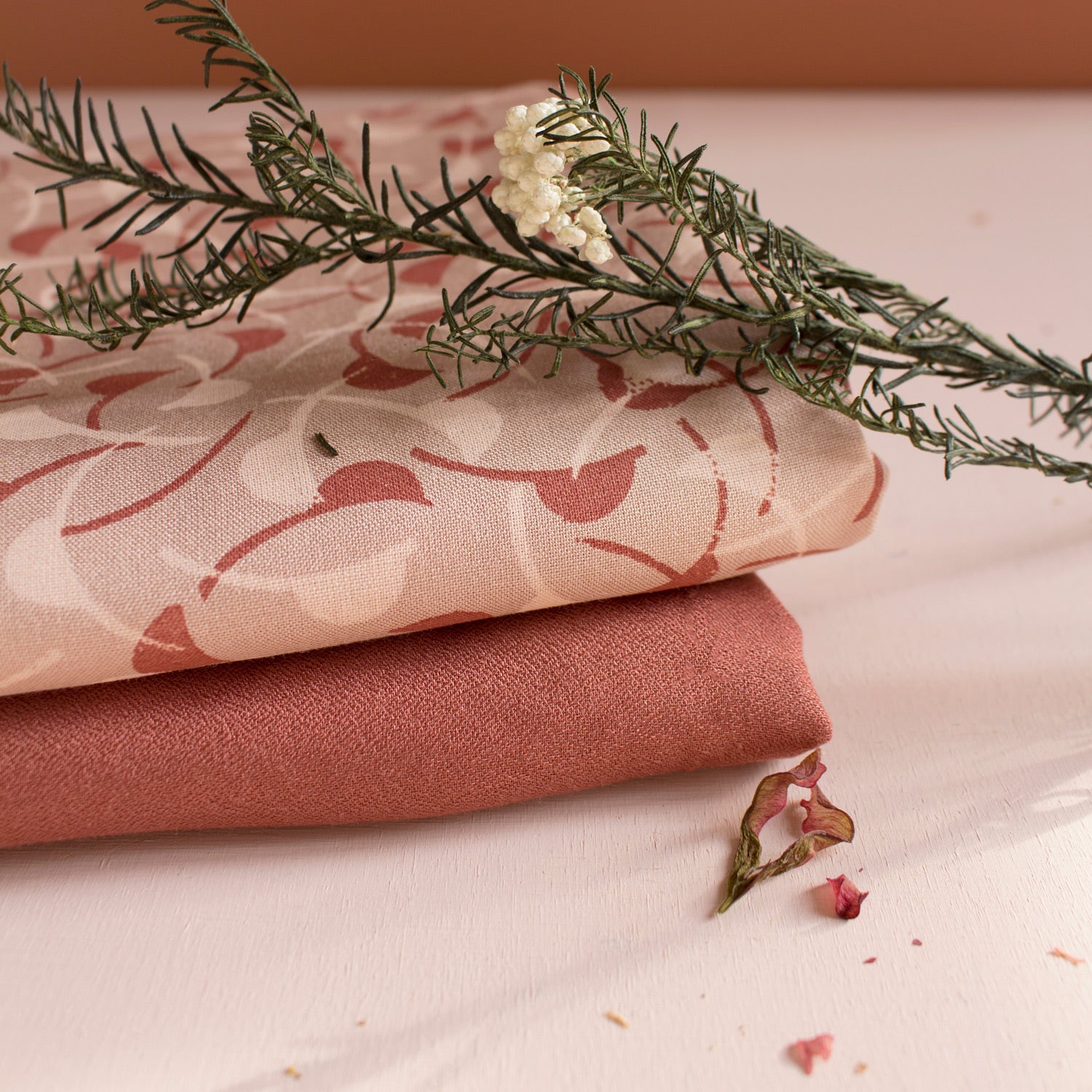 REMNANT 1.33 Metres - Atelier Brunette - Windy Maple Viscose Fabric