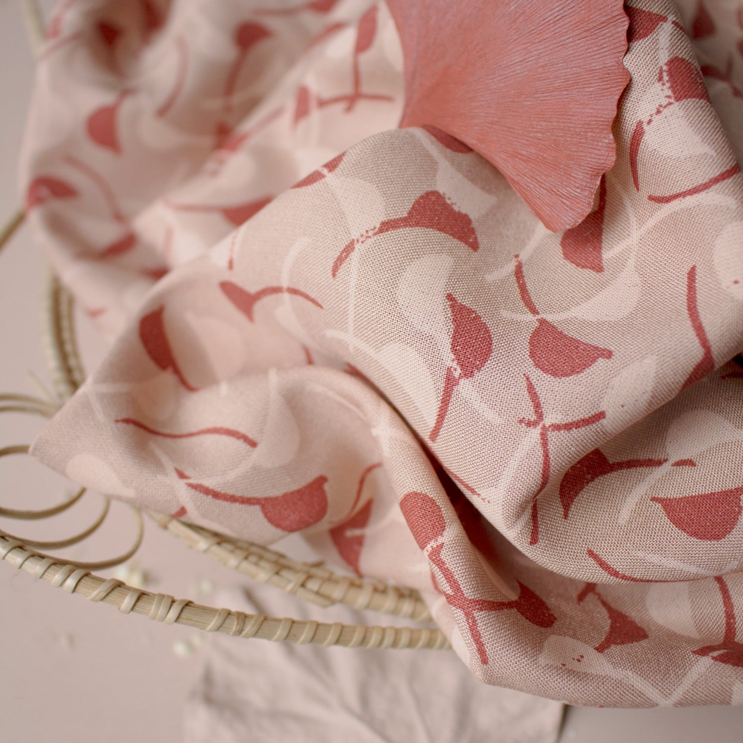 Atelier Brunette - Windy Maple Viscose Fabric