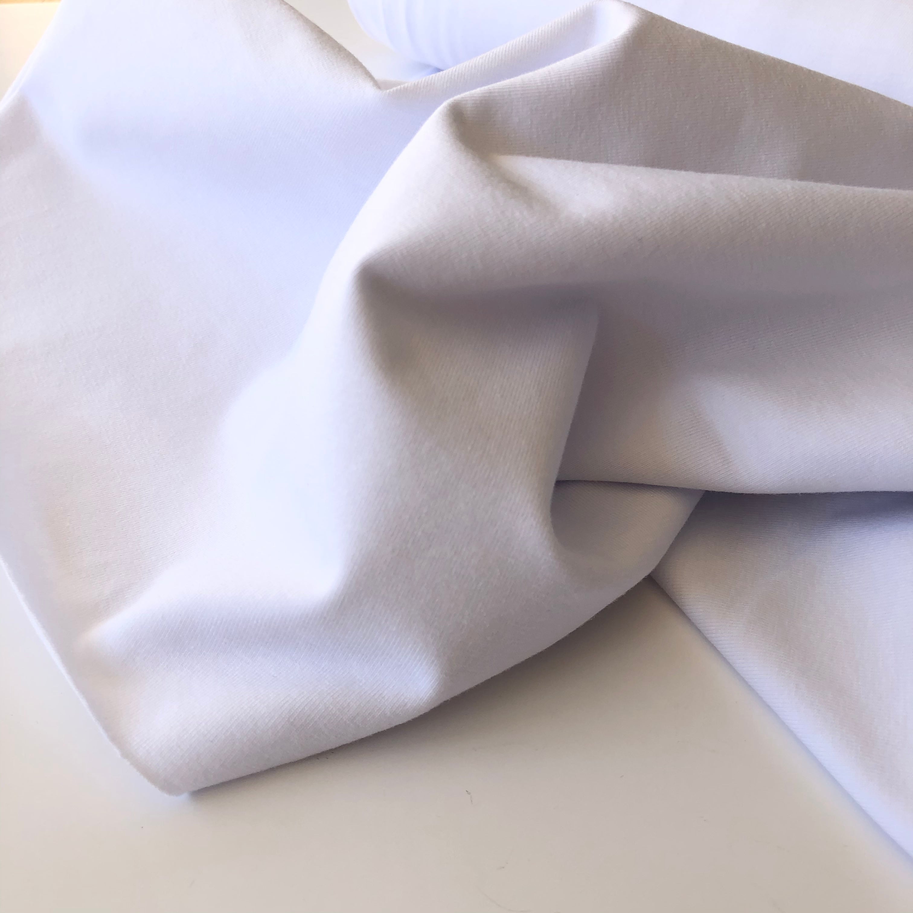Essential Chic White Plain Cotton Jersey Fabric