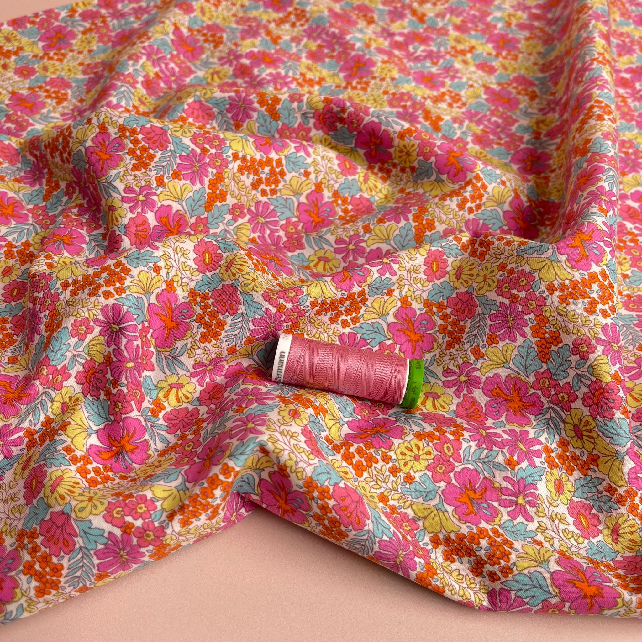 REMNANT 0.76 Metre - Ex-Designer Ditsy Spring Cottage Cotton Lawn Fabric