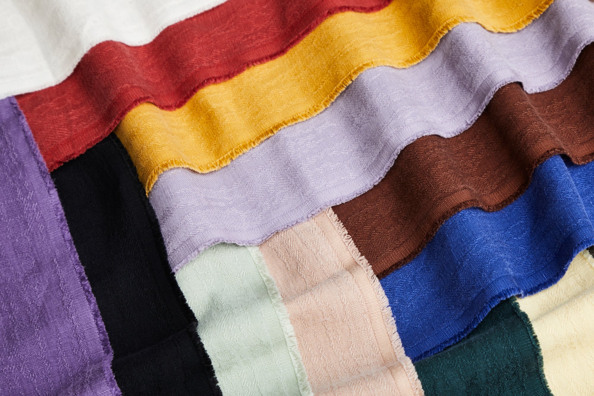 Meet MILK - Mauve Hoya Jacquard Linen with TENCEL™ Lyocell fibres
