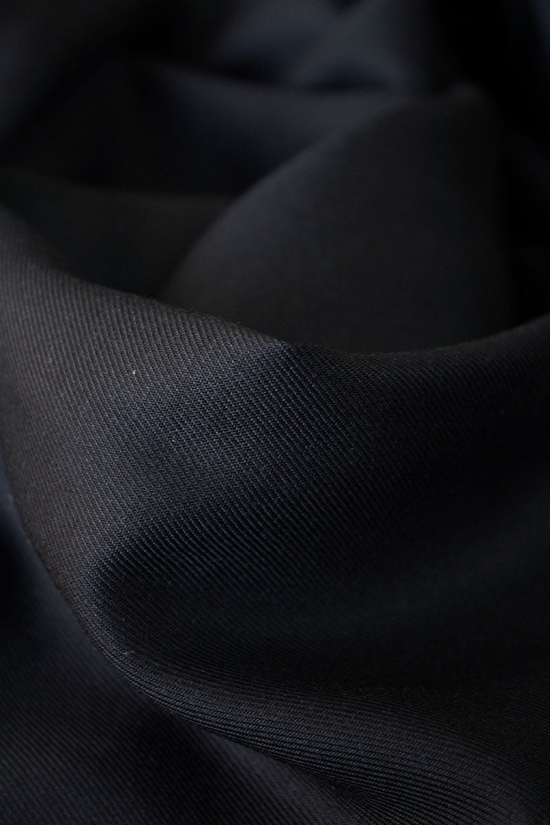 REMNANT 0.51 Metre - Églantine & Zoé - Solid Black Viscose Twill Fabric