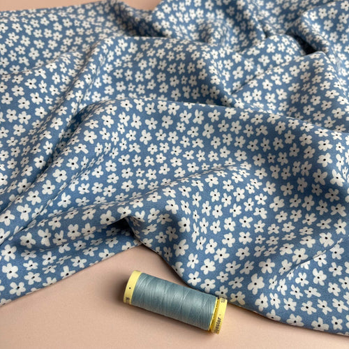 REMNANT 1.02 Metres (with fault at 35cm, a hole) - Small Flowers Light Blue Viscose / Rayon Fabric