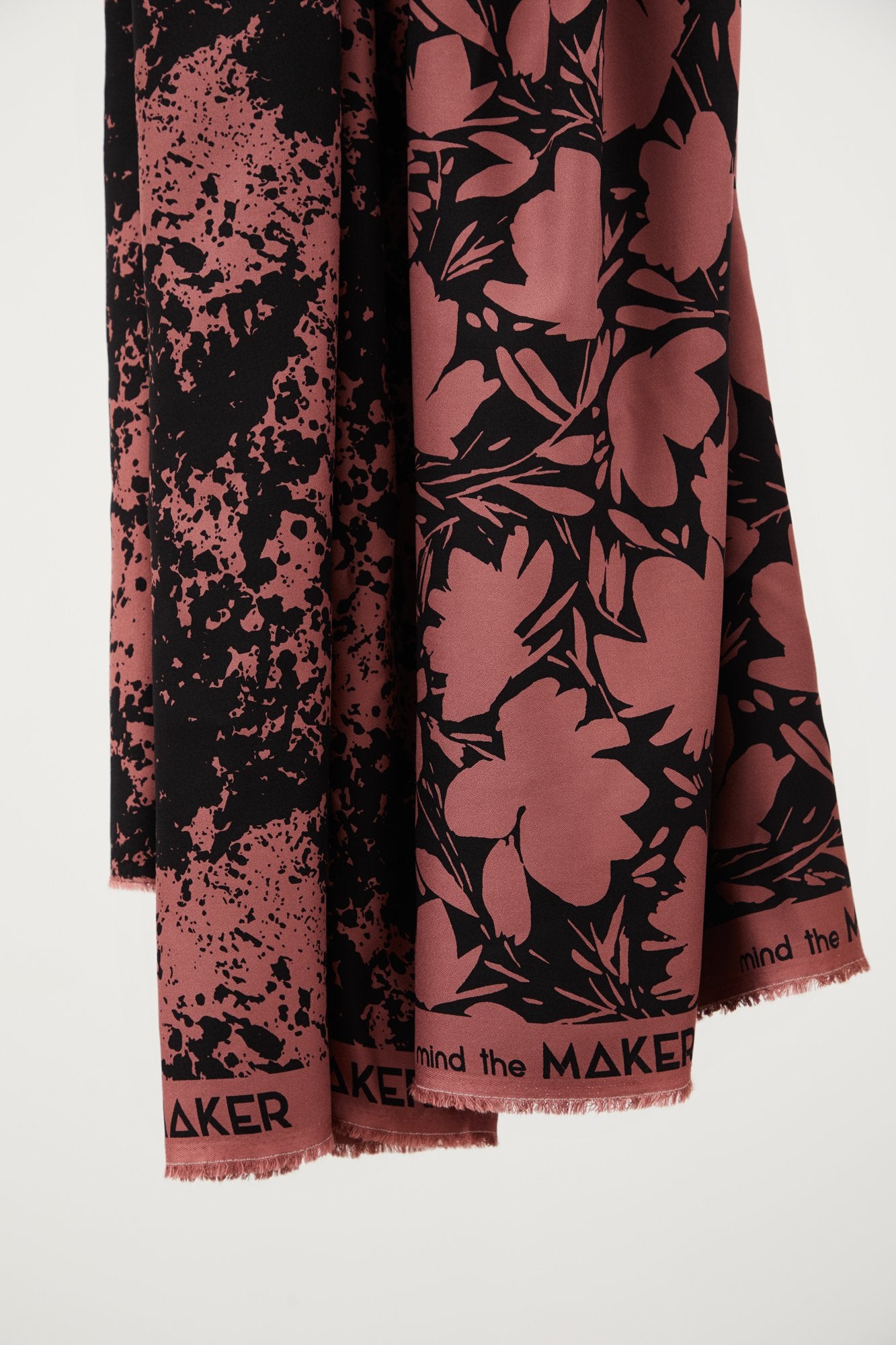 Mind The MAKER - Shadow Splash Bottle Green ECOVERO™ Leia Crepe Fabric