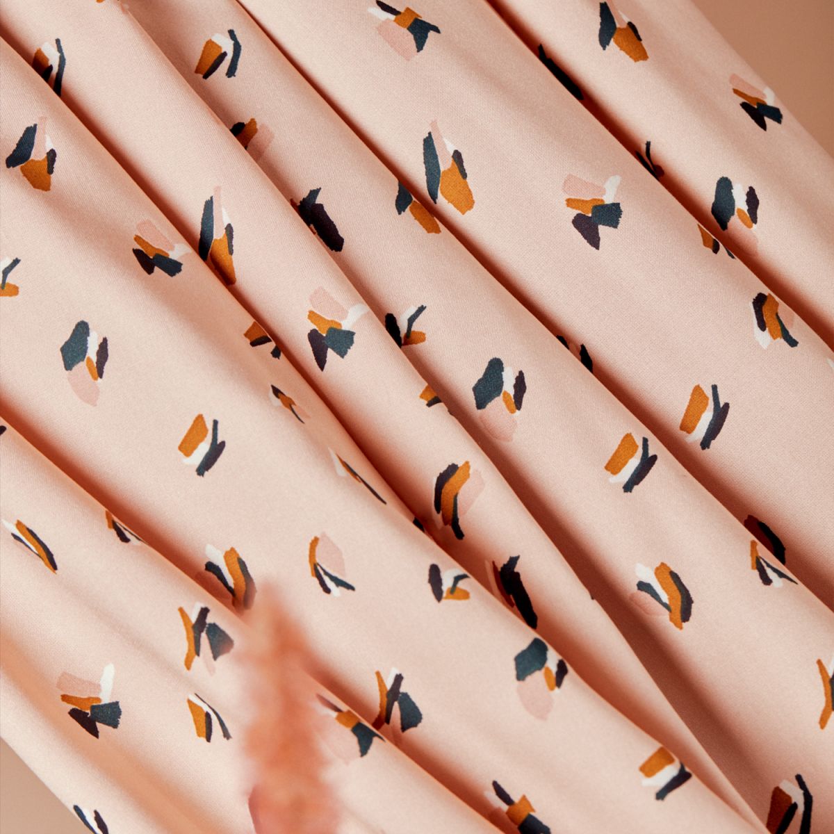 Atelier Brunette - Beryl Blush EcoVero™️ Viscose Fabric