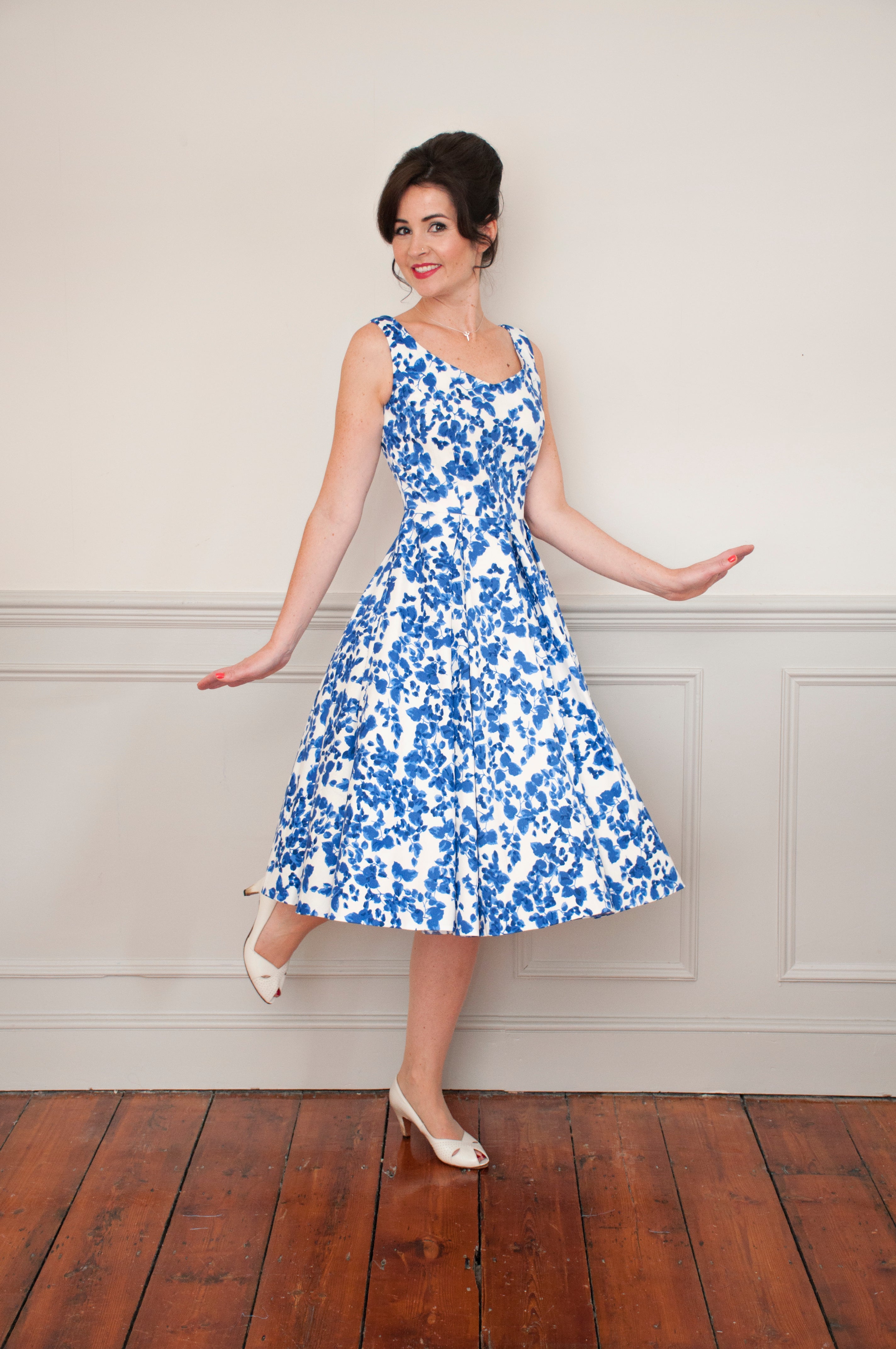 Sew Over It - Elsie Dress Sewing Pattern – Lamazi Fabrics