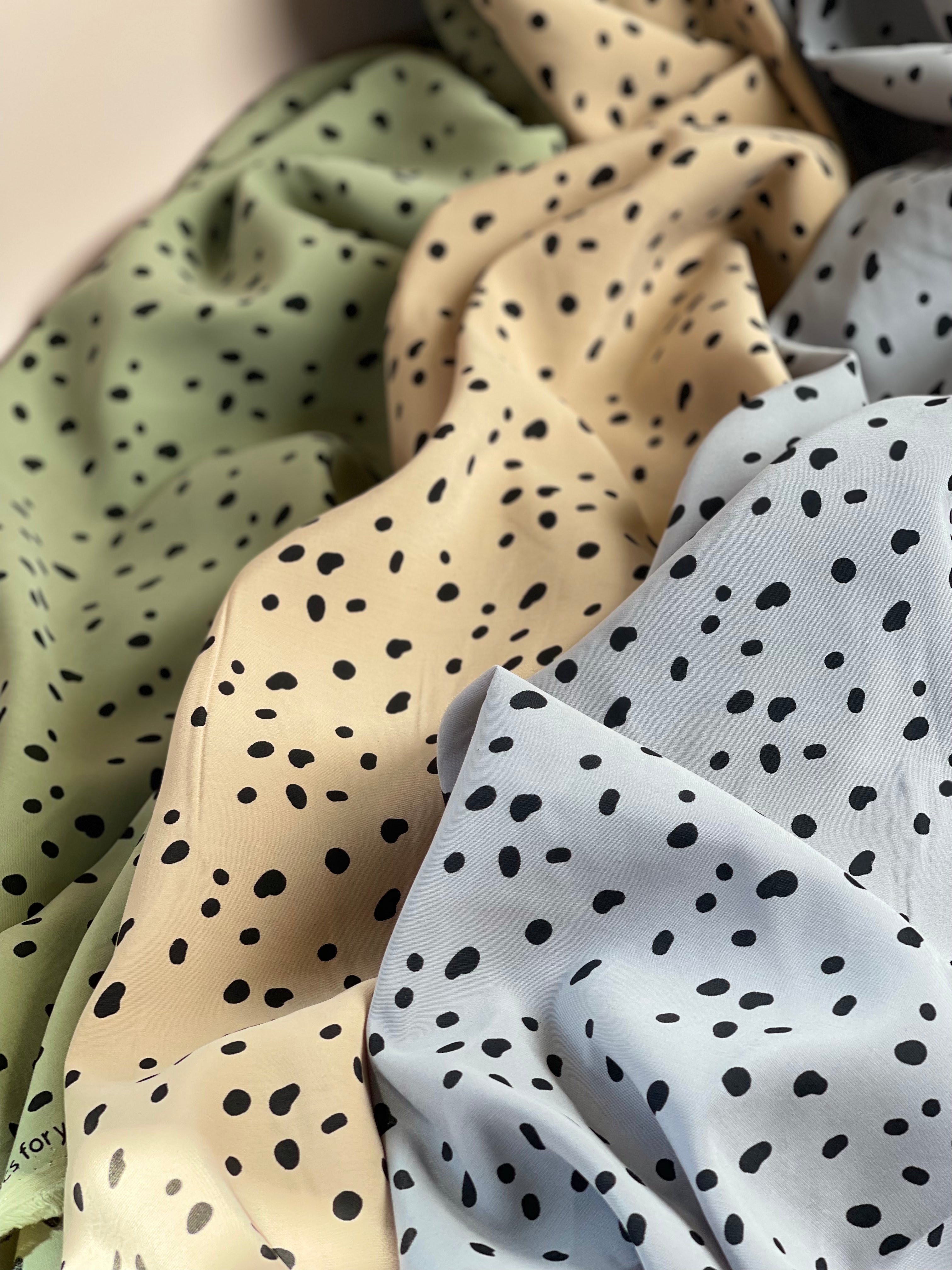 Irregular Dots Soft Grey Sandwashed Viscose Fabric