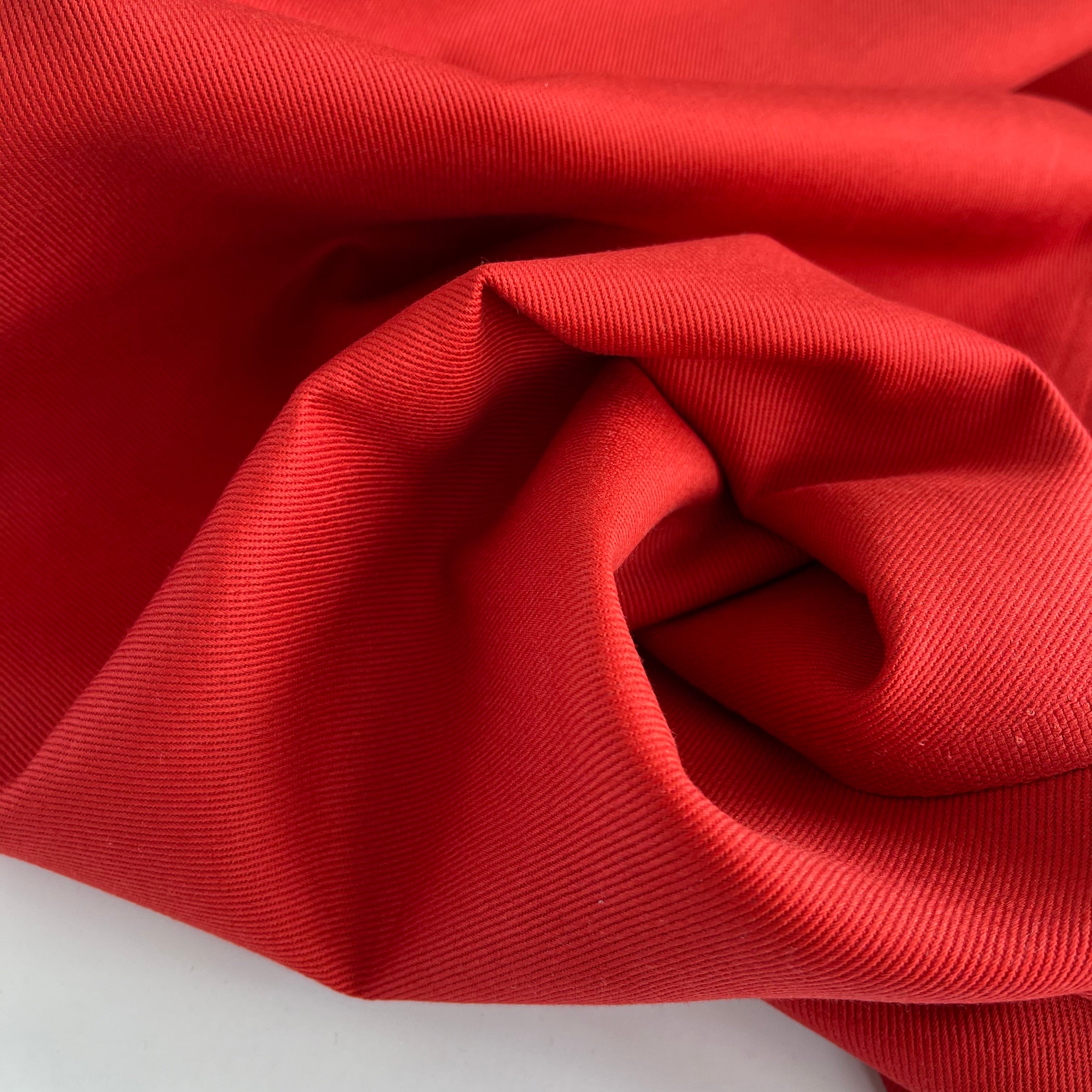 REMNANT 2.08 Meters - Robert Kaufman - Red (Garnet Brown) Ventana Cotton Twill Fabric