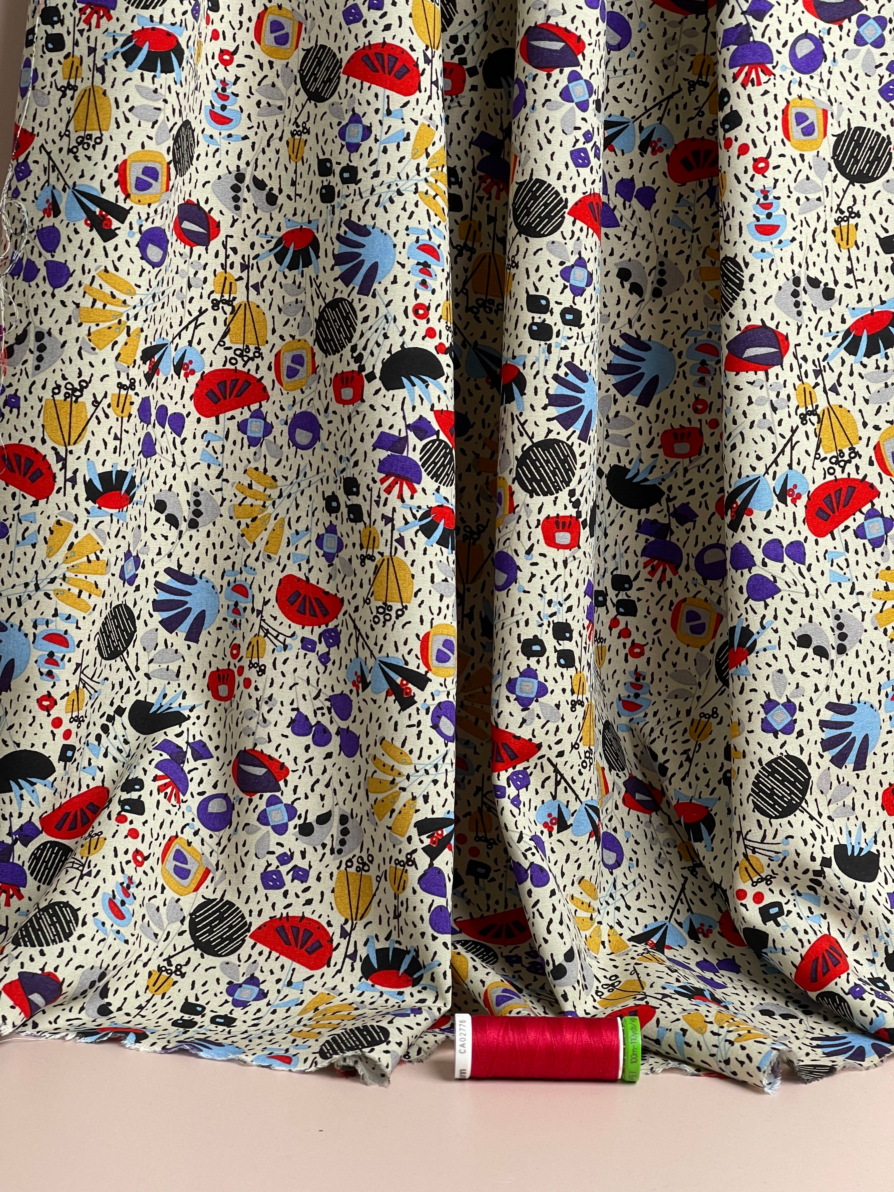 Graphic Speckled Garden Beige Viscose Fabric