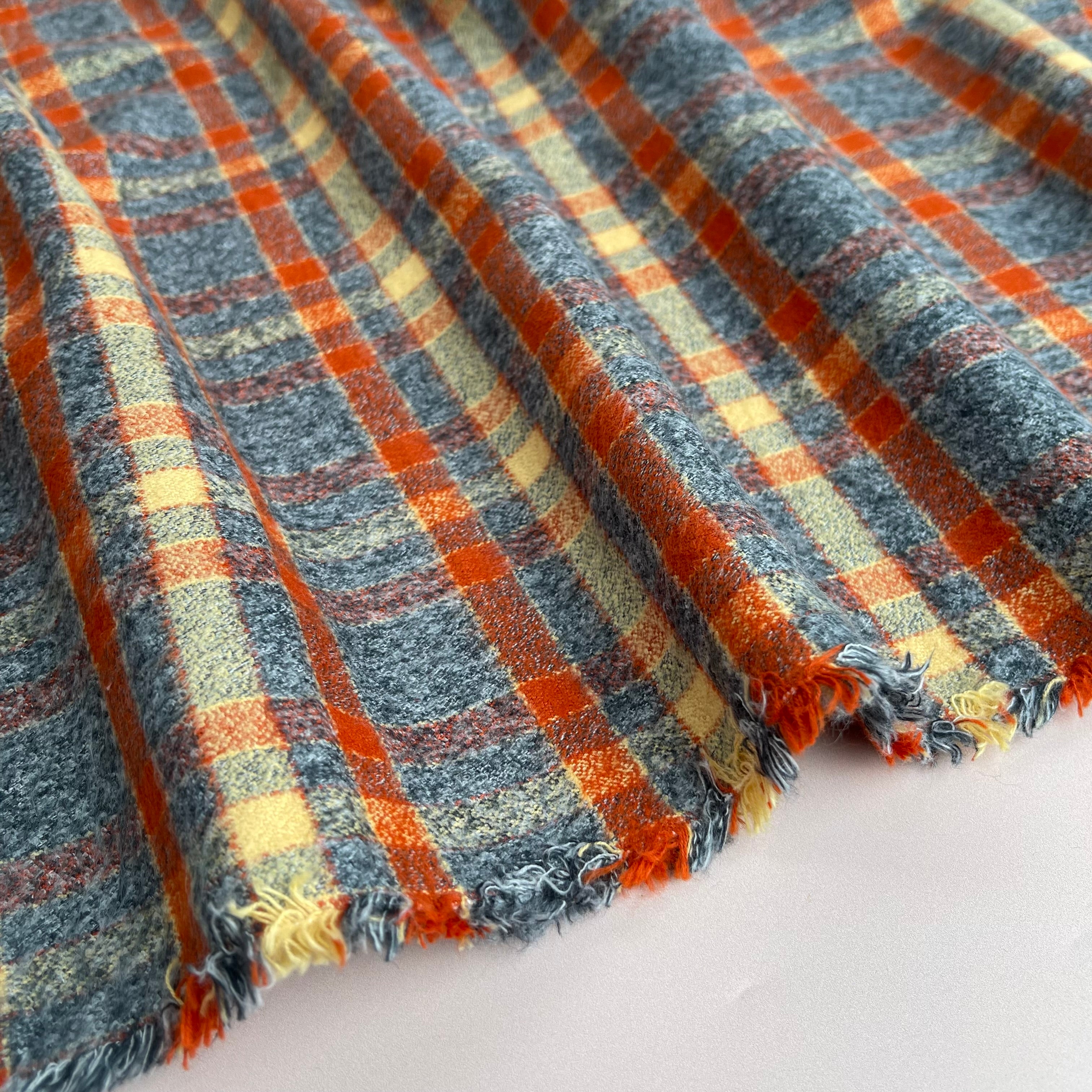 REMNANT 2.70 metres - Rust Mammoth Cotton Flannel
