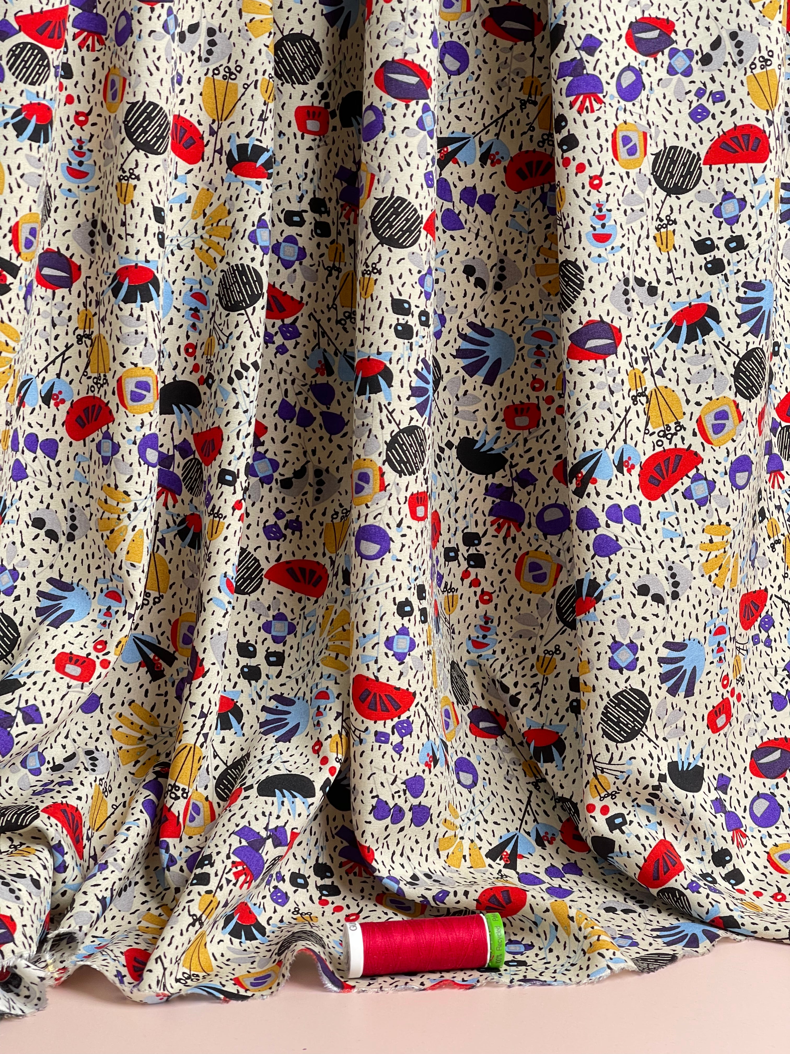 Graphic Speckled Garden Beige Viscose Fabric