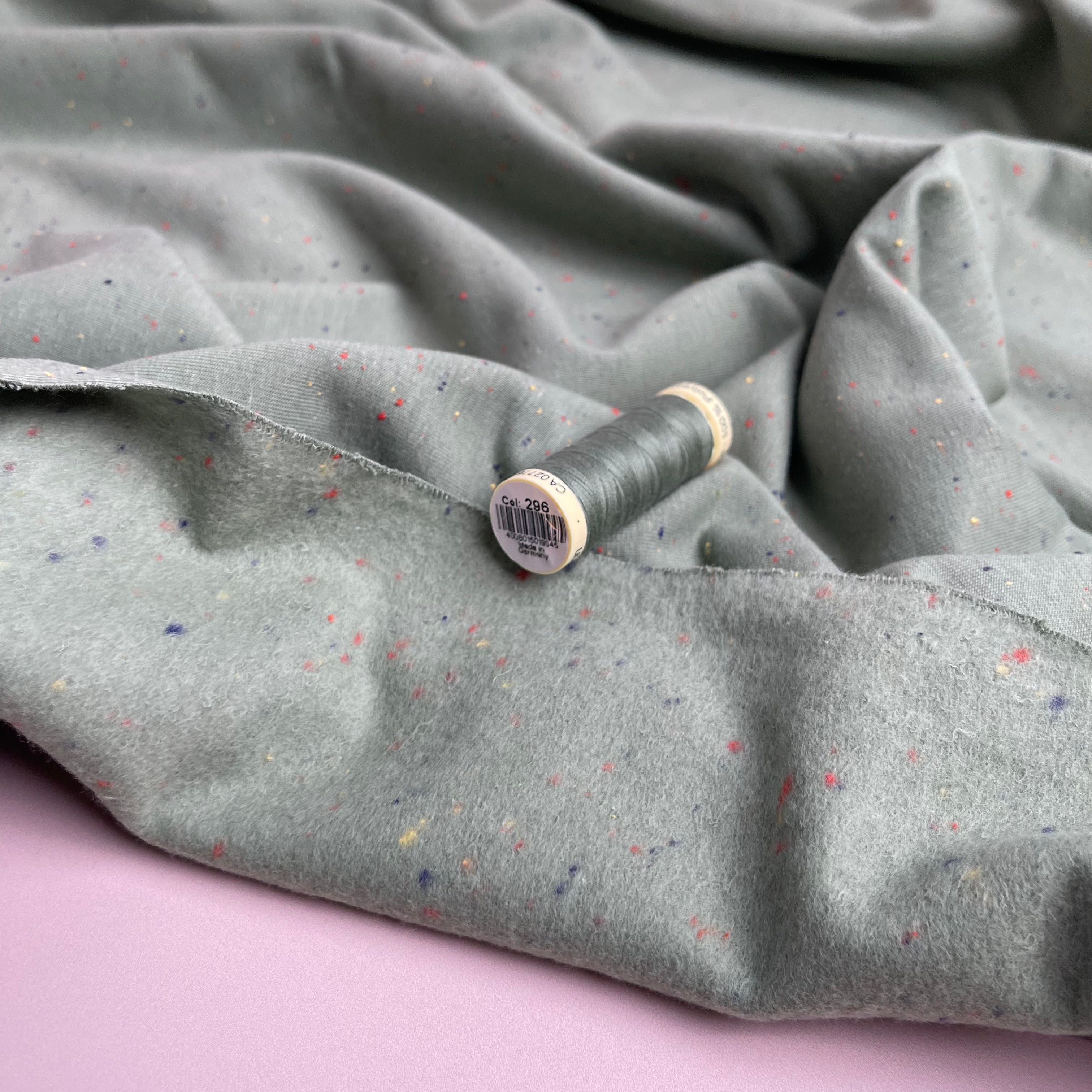REMNANT 1.50 Metres - Cosy Colours in Light Green with multi Flecks Sweat-Shirting
