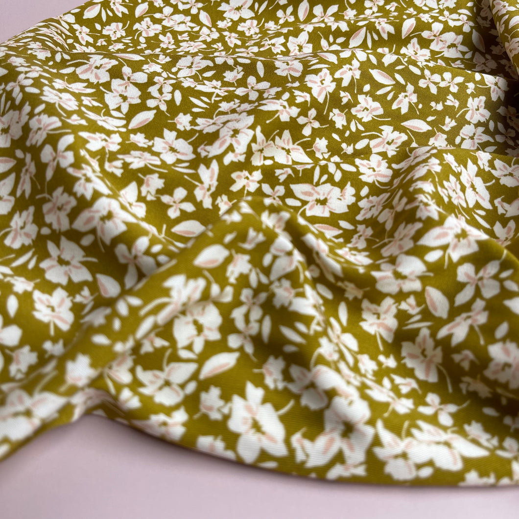 REMNANT 1.14 Metres - Rosella Small Flowers Golden Lime Stretch Viscose Twill