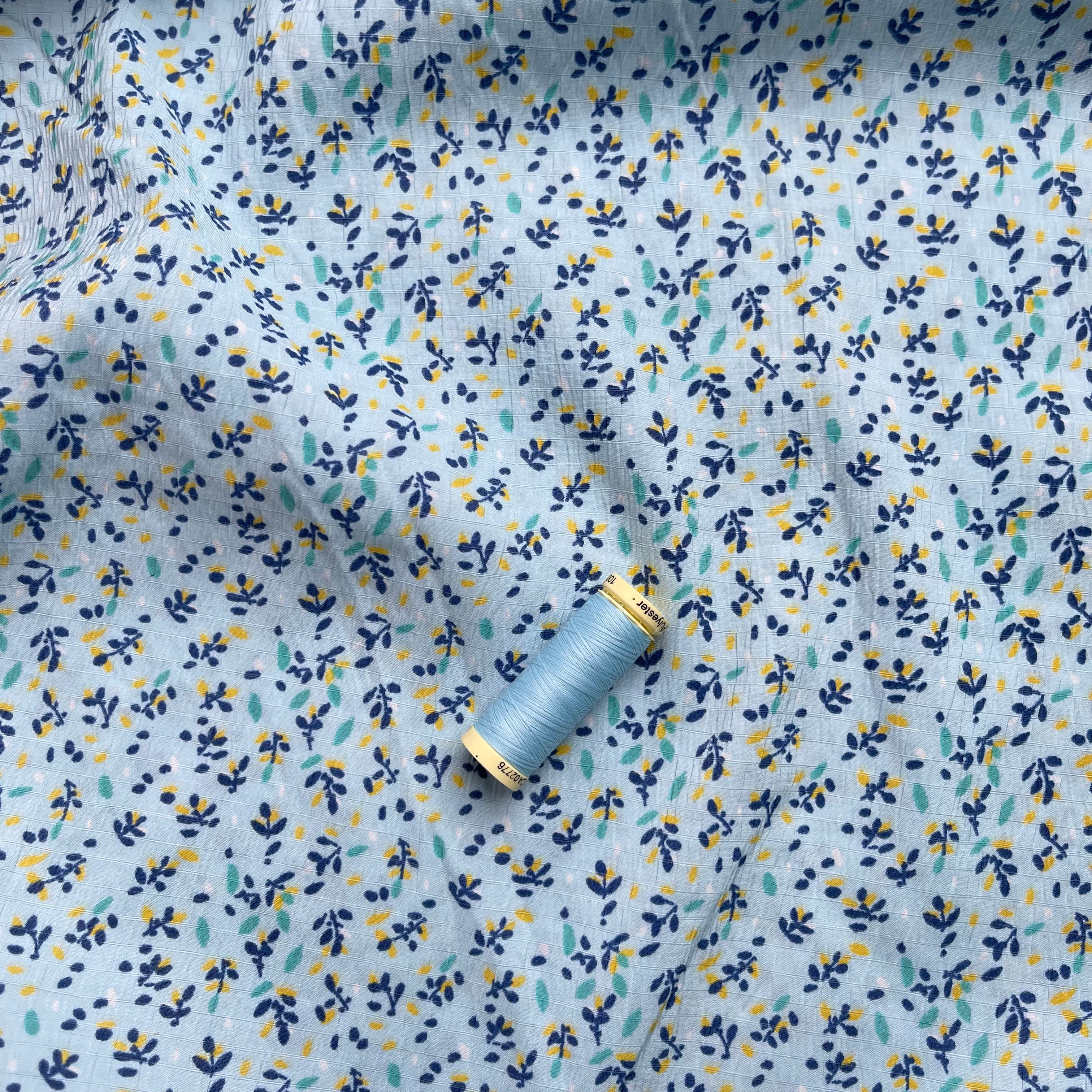 REMNANT 0.18 Metre - Ditsy Petals on Light Blue Viscose Seersucker Fabric