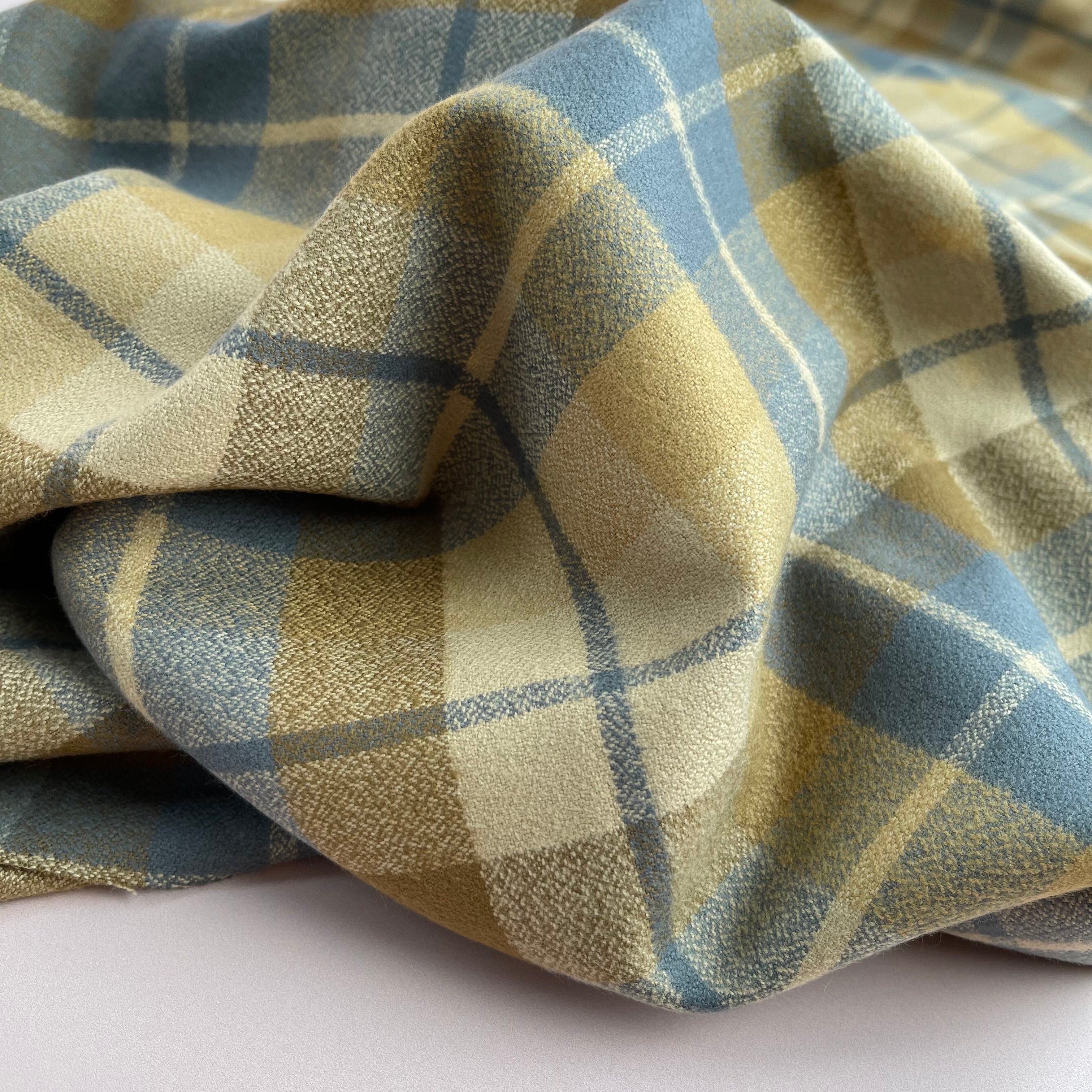 REMNANT 1.84 Metres - Honey Mammoth Cotton Flannel
