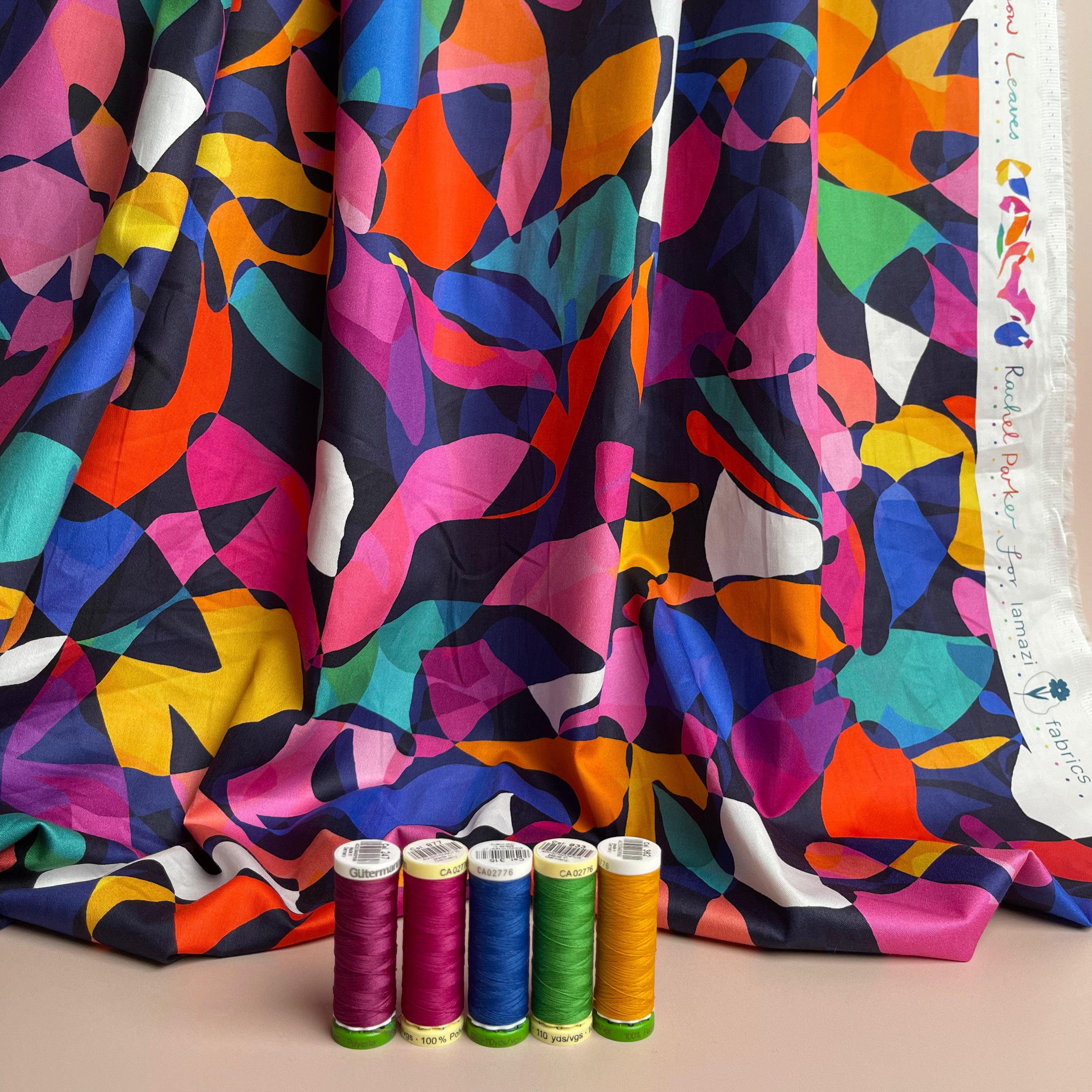 Summer Party - Rainbow Leaves GOTS Organic Cotton Sateen
