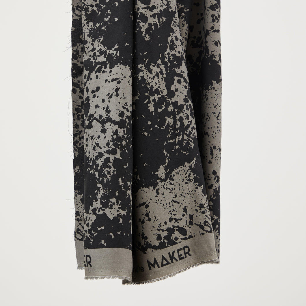 Mind The MAKER - Shadow Splash Calm Grey ECOVERO™ Leia Crepe Fabric