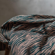 REMNANT 0.30 Metre - Mind The MAKER - Organic Bark Jacquard Bottle Green on Rose