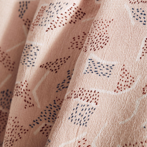 Atelier Brunette - Vera Blush Kesley Viscose Fabric